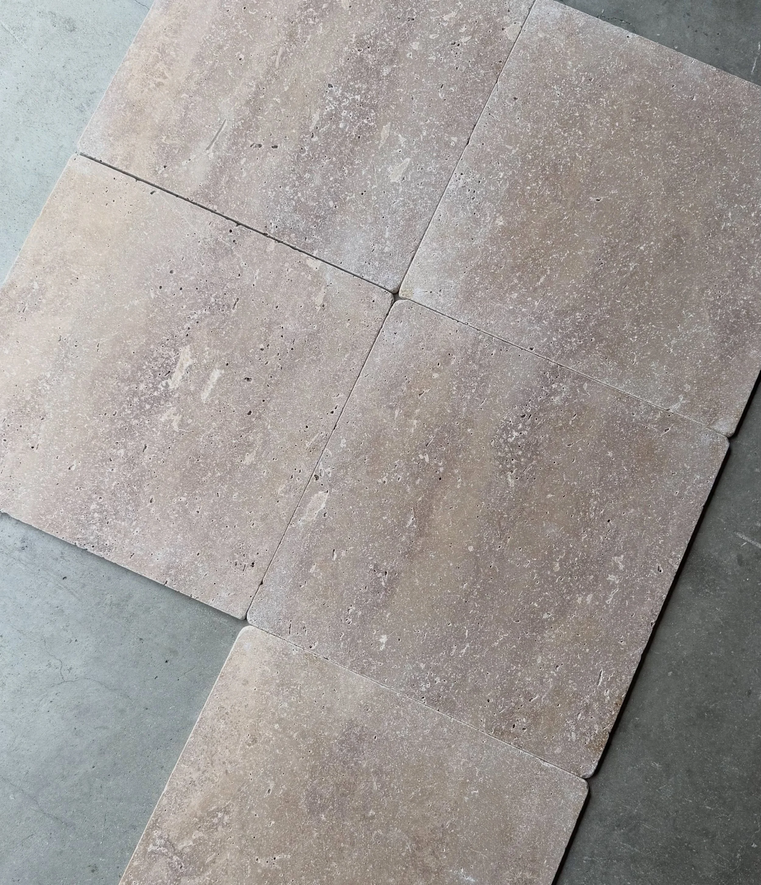 400x400mm Tumbled Noce Travertine 🤎

ST2V1324/TM