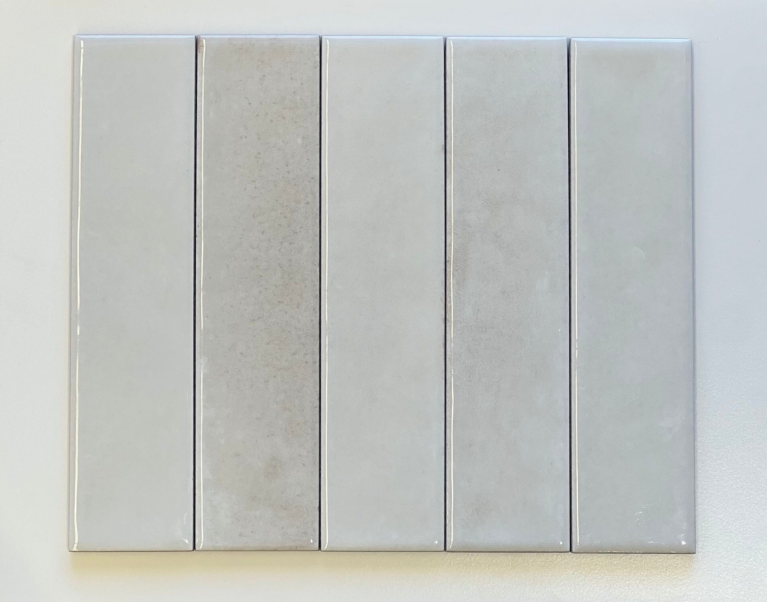 CTJB262 INCU OYSTER GLOSS 60X250X8MM 