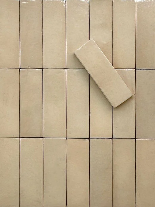 CT9D8209/SUB HANDMADE CLAY GLOSS 50X150X12