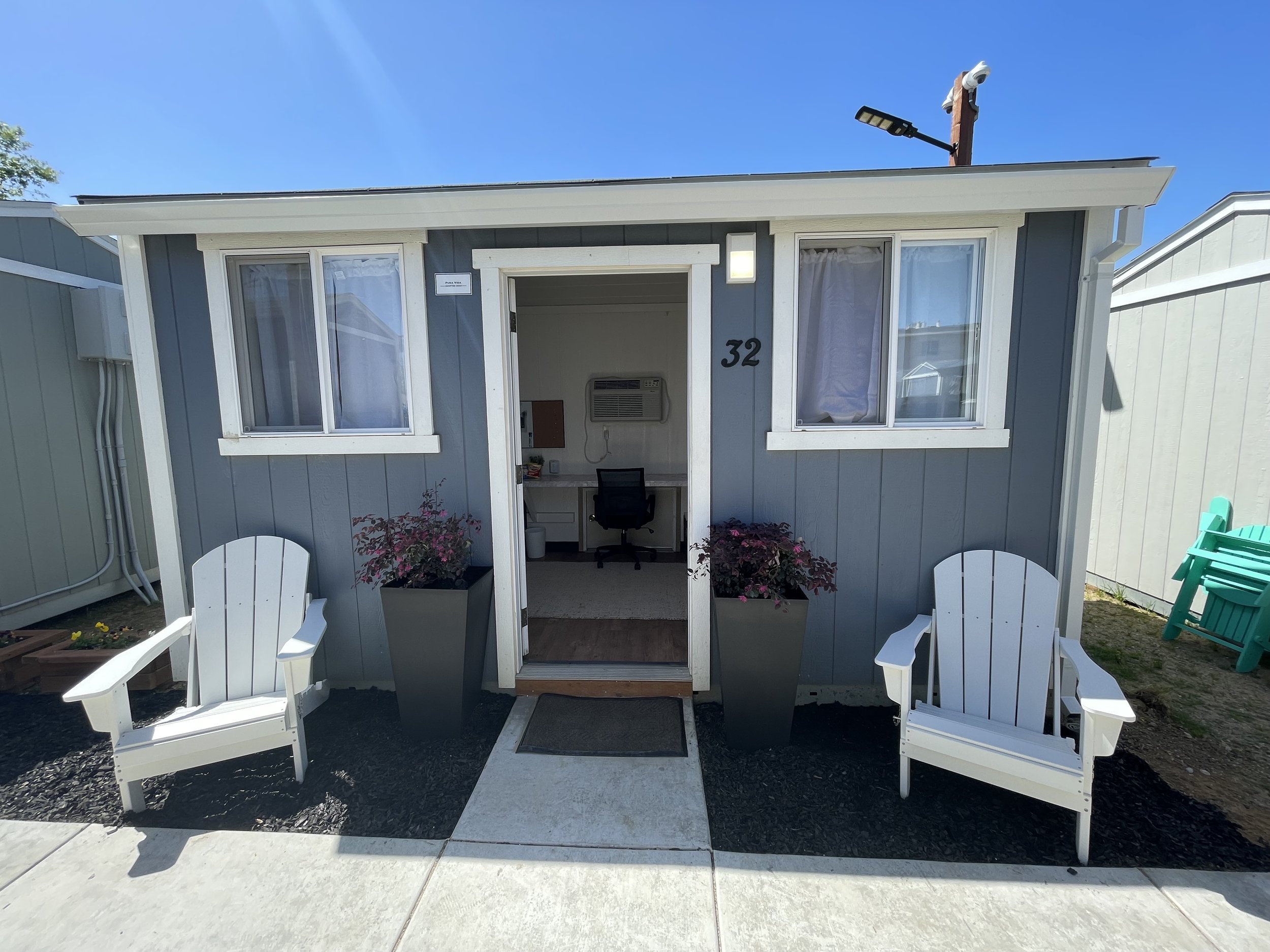 Cabin 32 Exterior.jpg