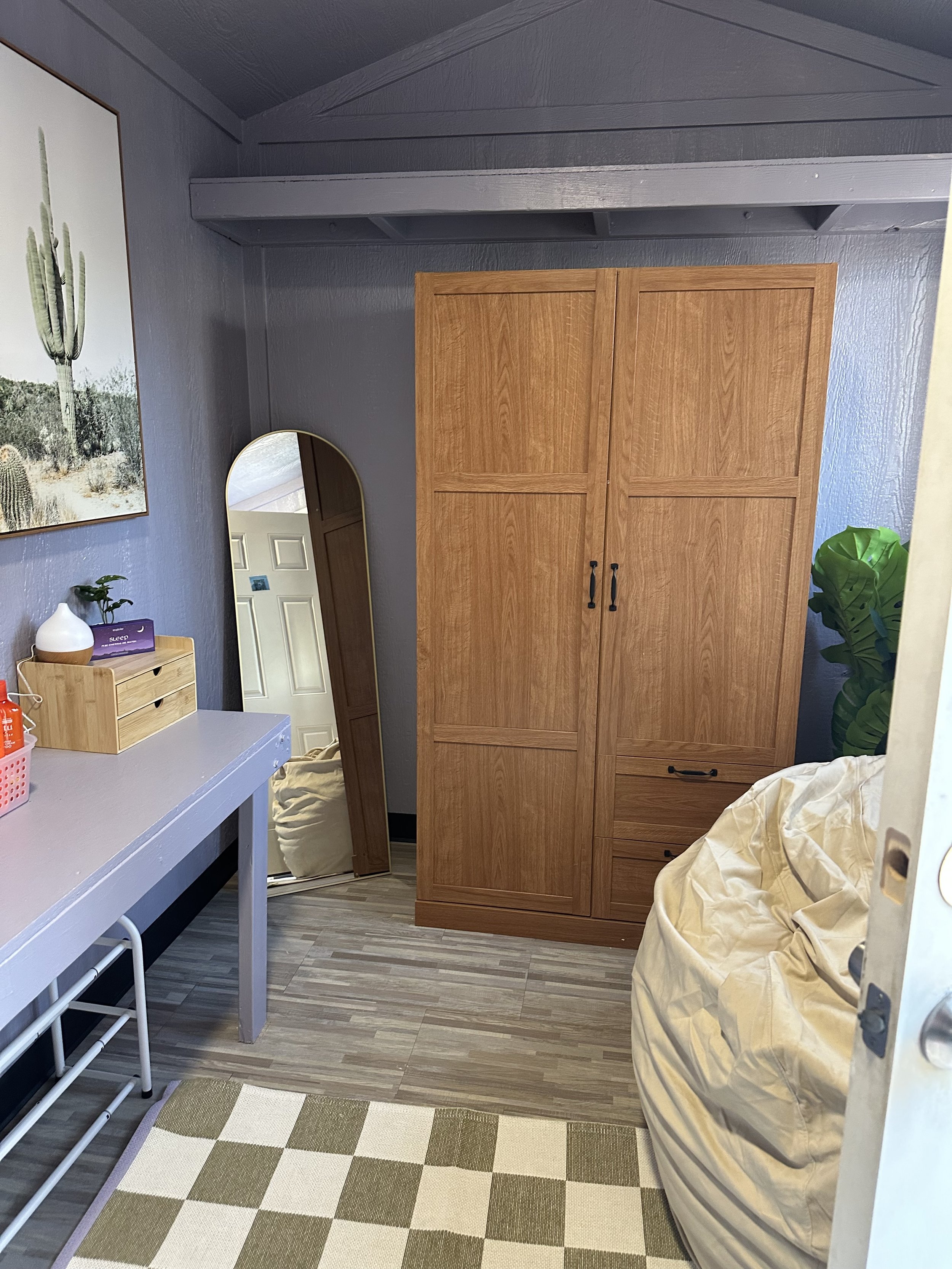 Cabin 6 Interior