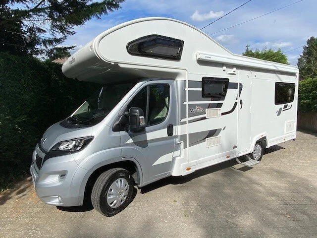 Elddis Majestic 180 6-berth motorhome (2017) SOLD