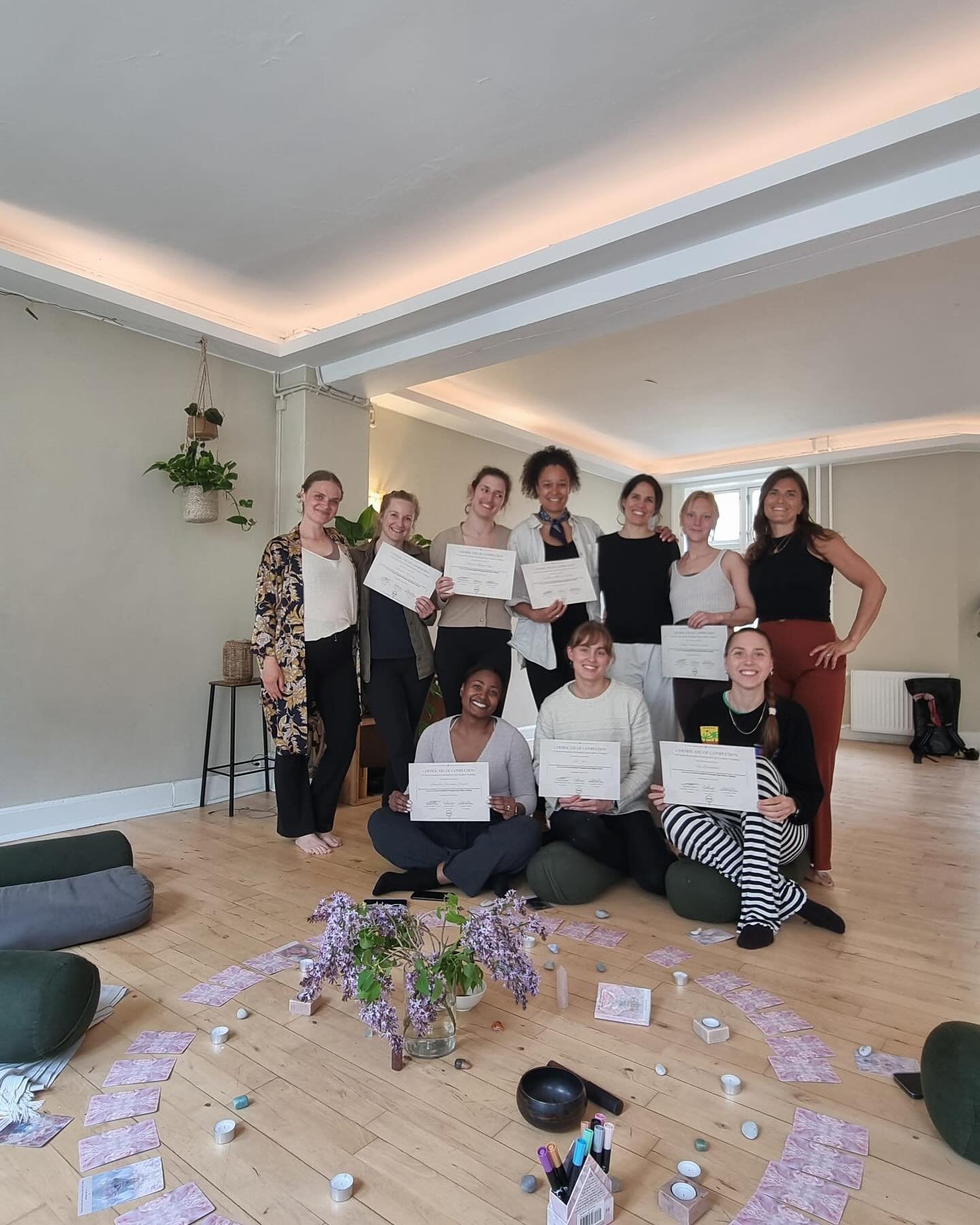 Copenhagen has 7 amazing new pre and post natal yoga teachers!!! 👏 we are just so proud of you all ❤️🥹 
Here&rsquo;s what Fie wrote:
&ldquo;Mathilde, Lauriane, and Leah are amazing teachers! Their training is filled with so much insightful knowledg