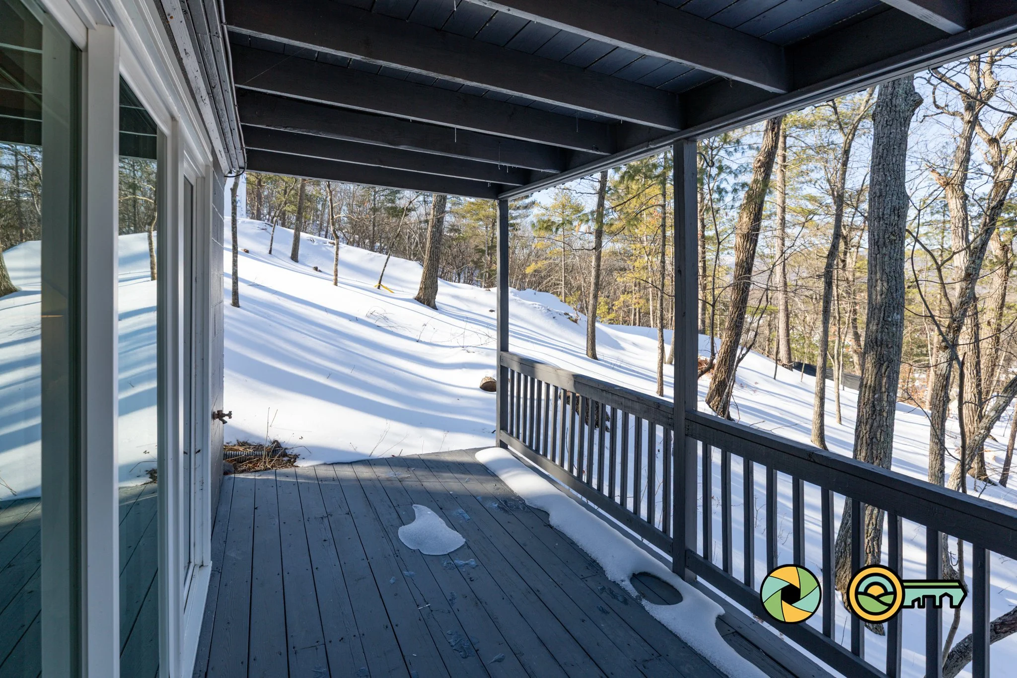 06 Lower Deck BQ6A0082.jpg