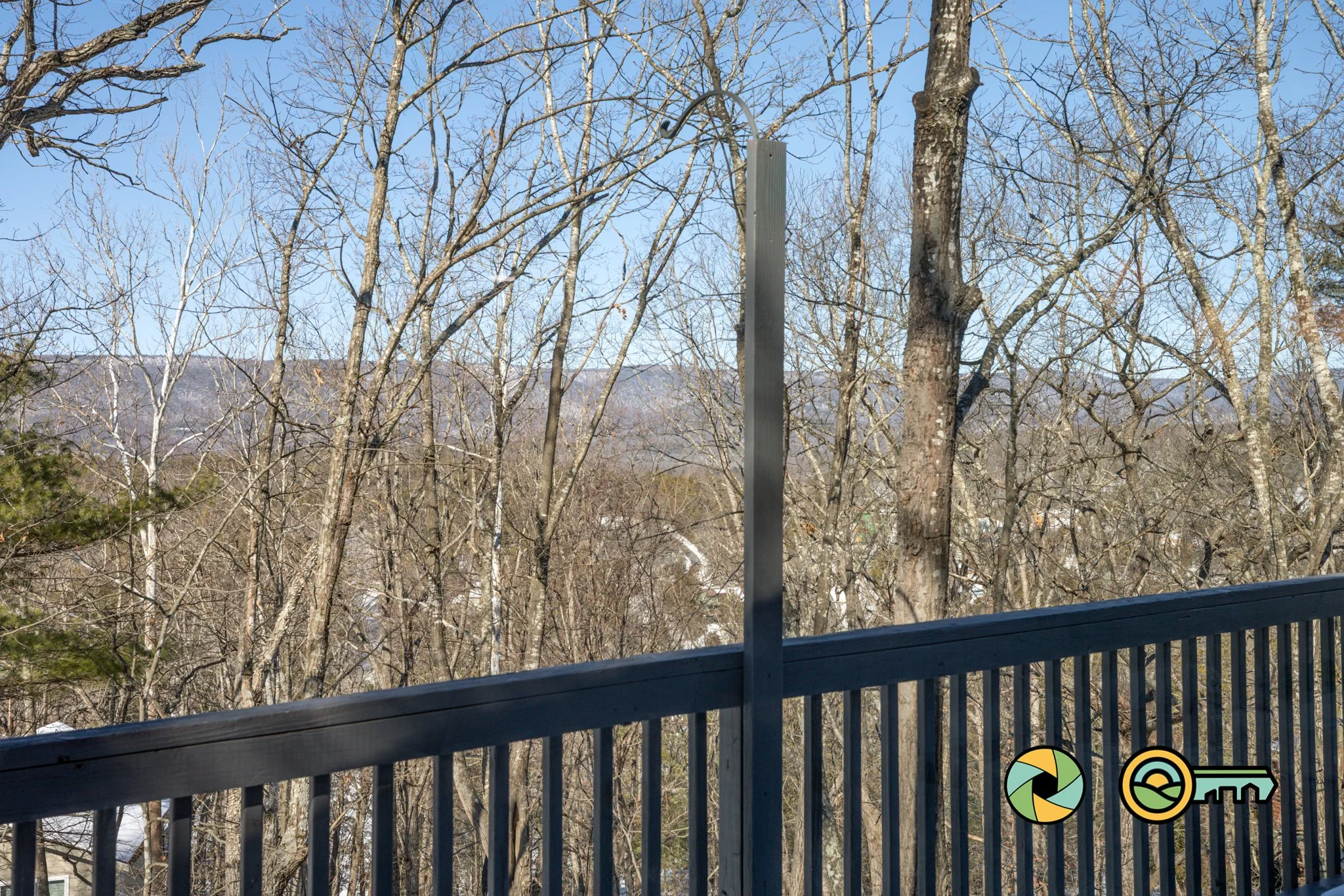 24 Upper Deck BQ6A0172.jpg