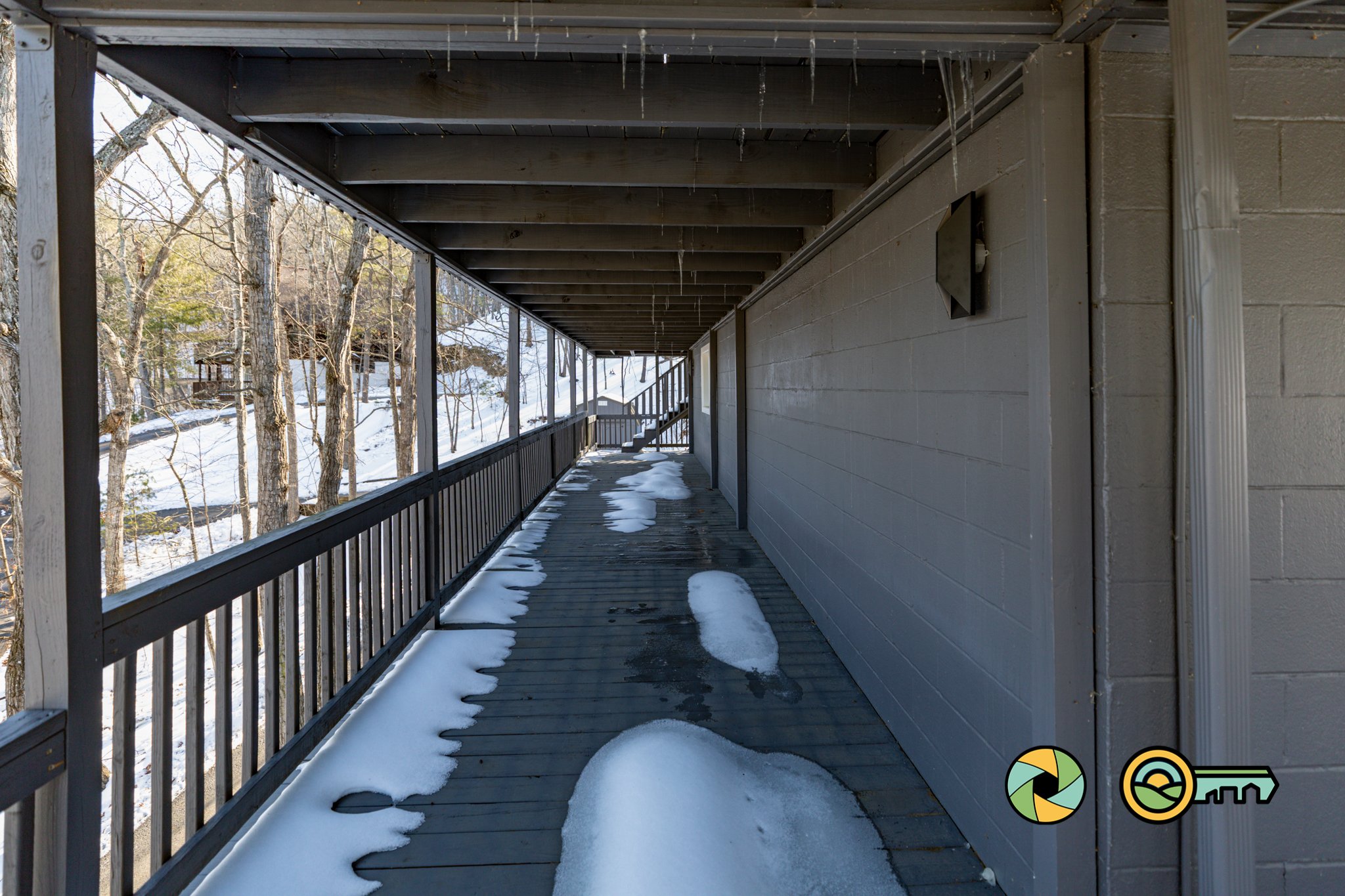 08 Lower Deck BQ6A0085.jpg