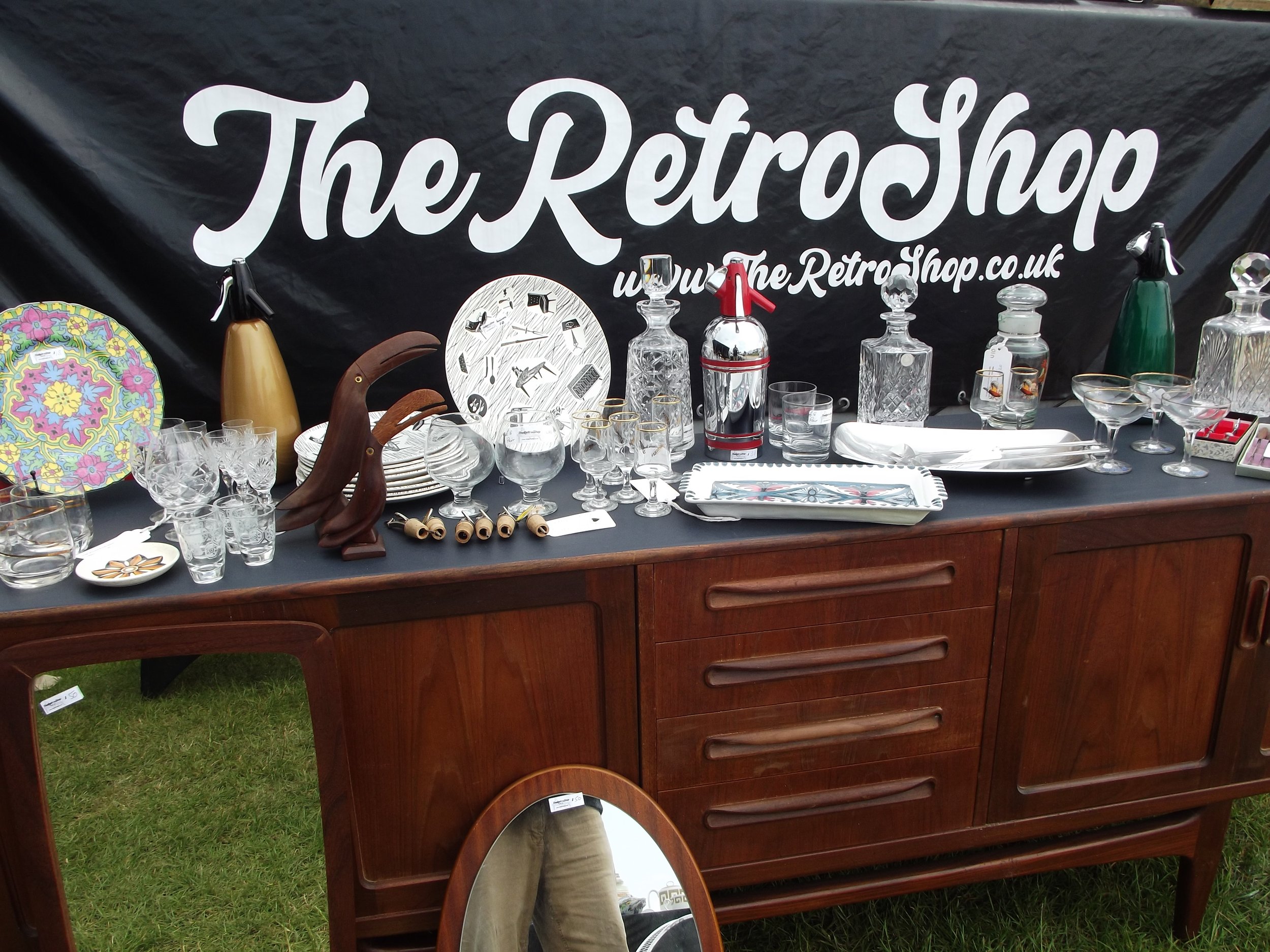 Retro shop hifi cabinet