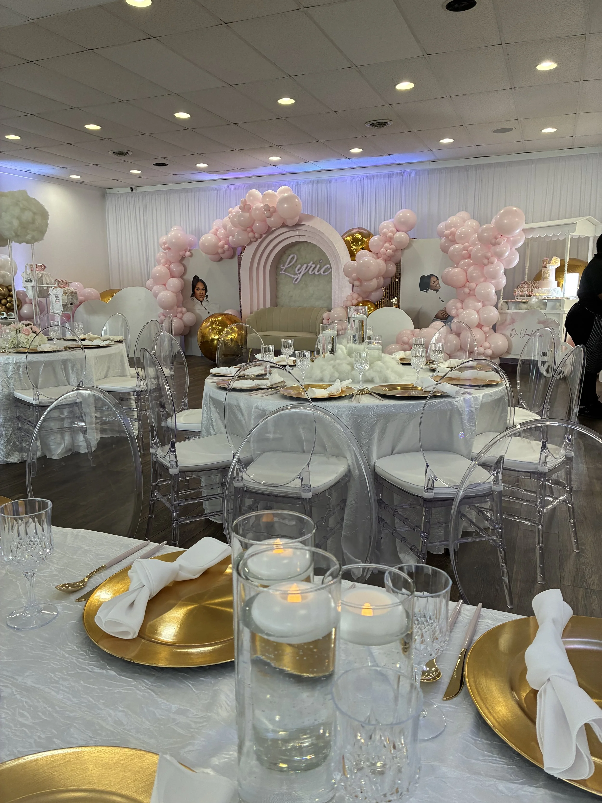 Book this look with our Relax & Enjoy Package!