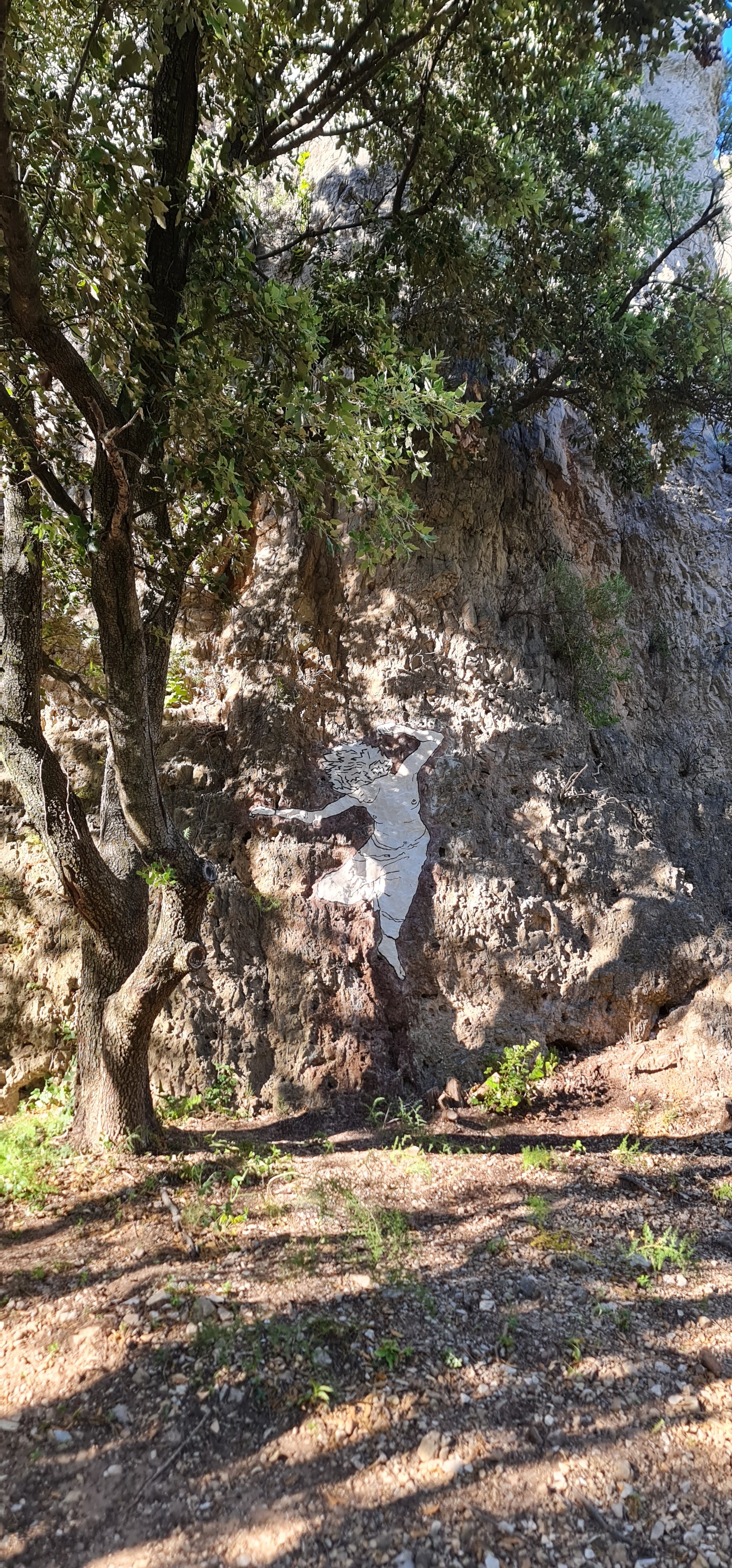 Figures dApparition 2026 Moureze SLB20260611_191837.jpg