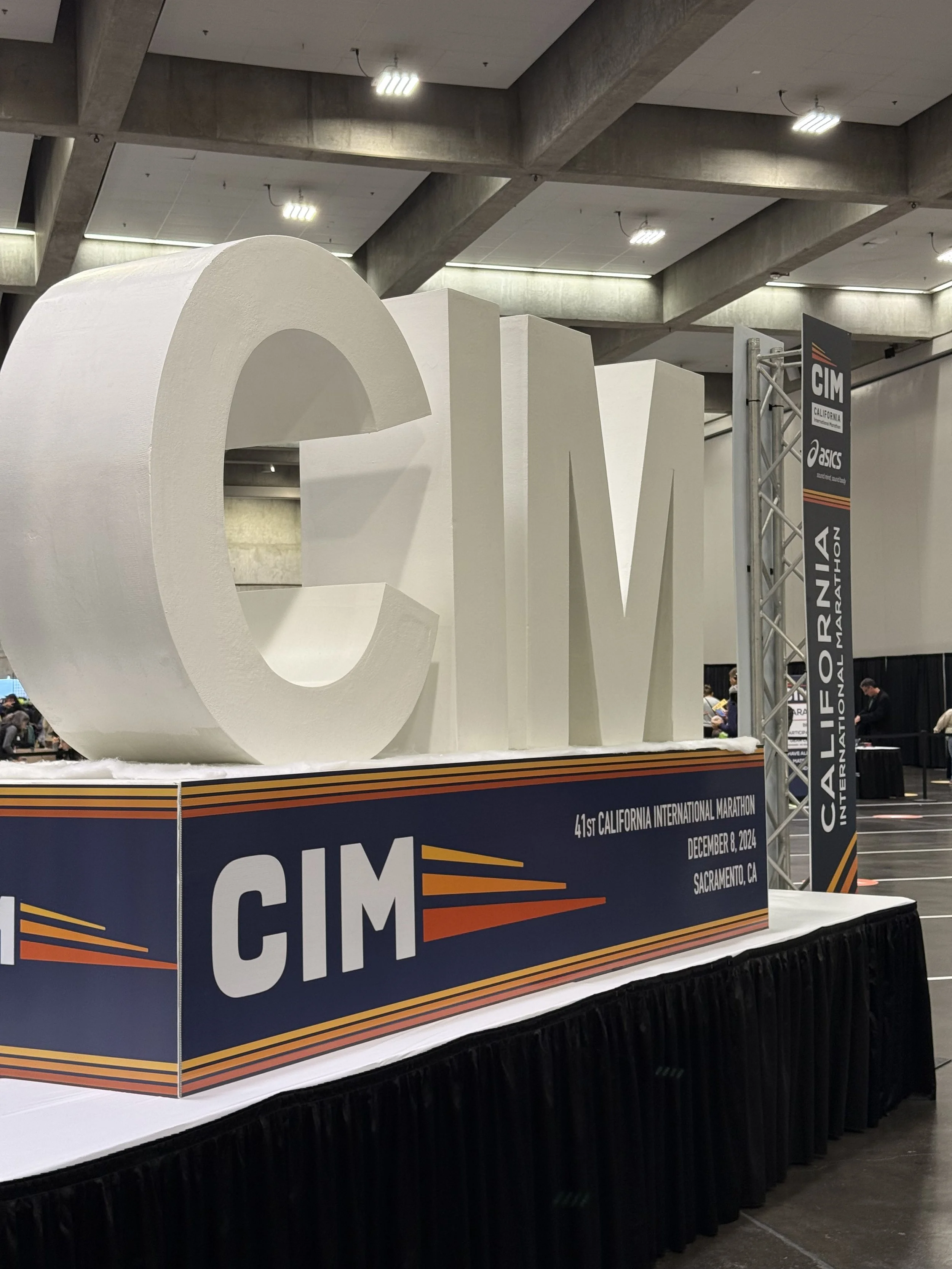 A Marathon Partner’s Guide to Surviving and Loving Race Day