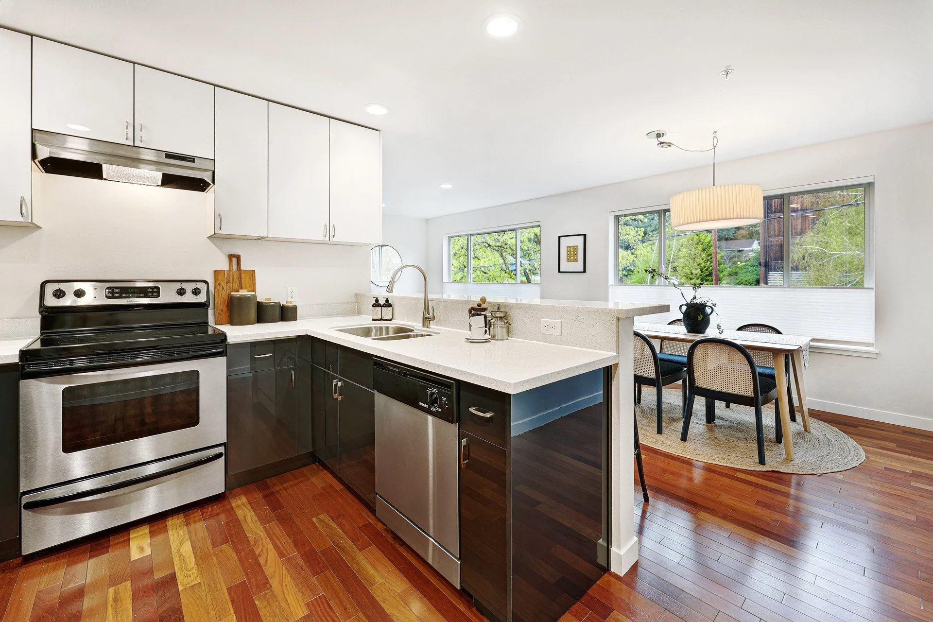 6219 NE 181st St #301 Kenmore, WA 98028 (11).jpg