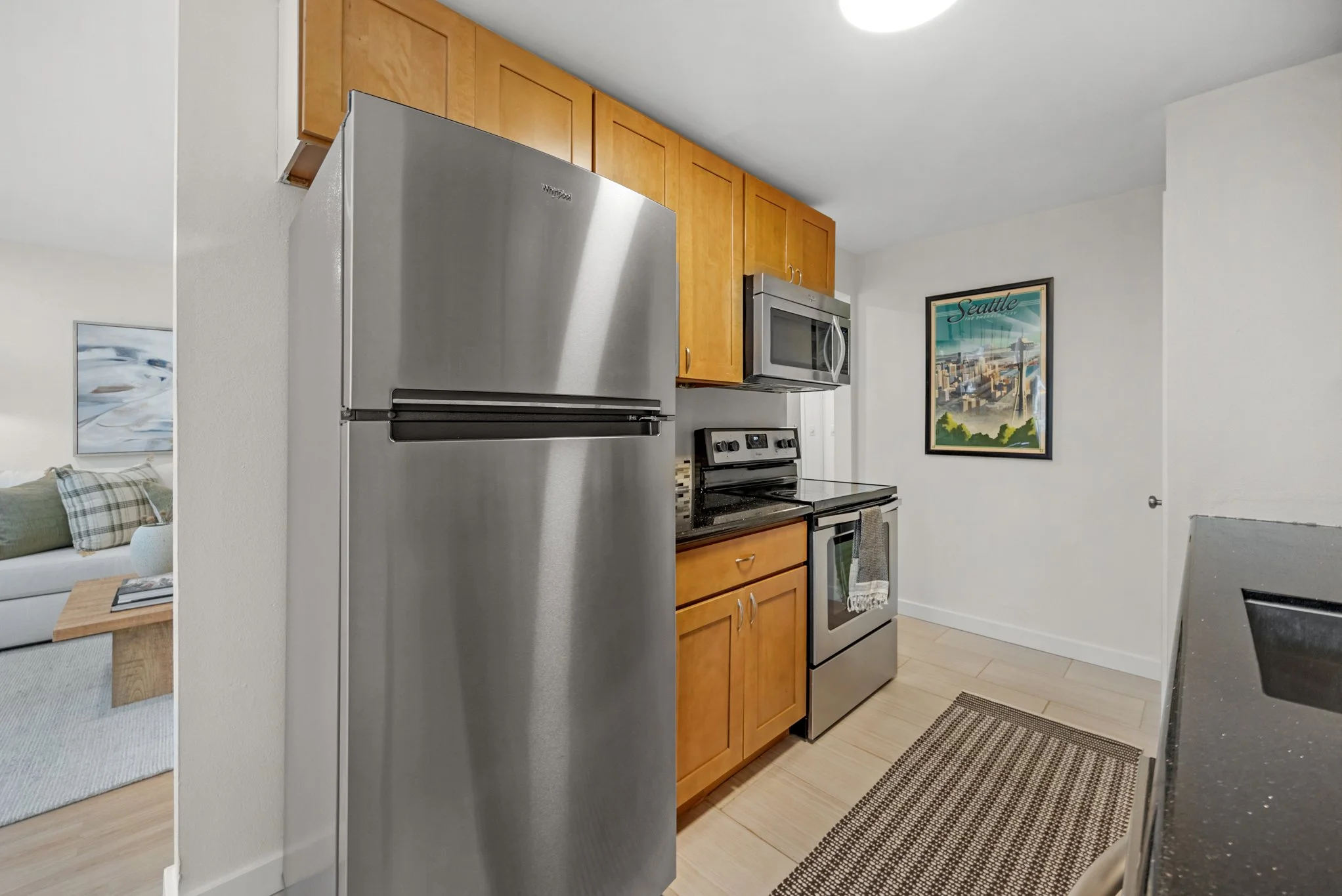3711 26th Place W #105 Seattle, WA 98199 (7).JPG