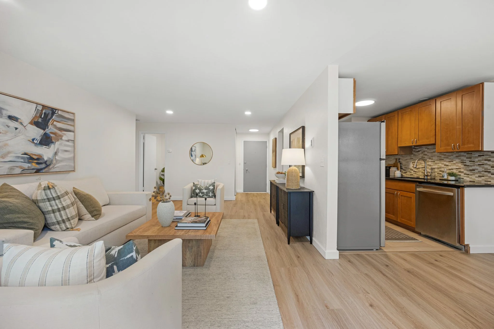 3711 26th Place W #105 Seattle, WA 98199 (4).JPG