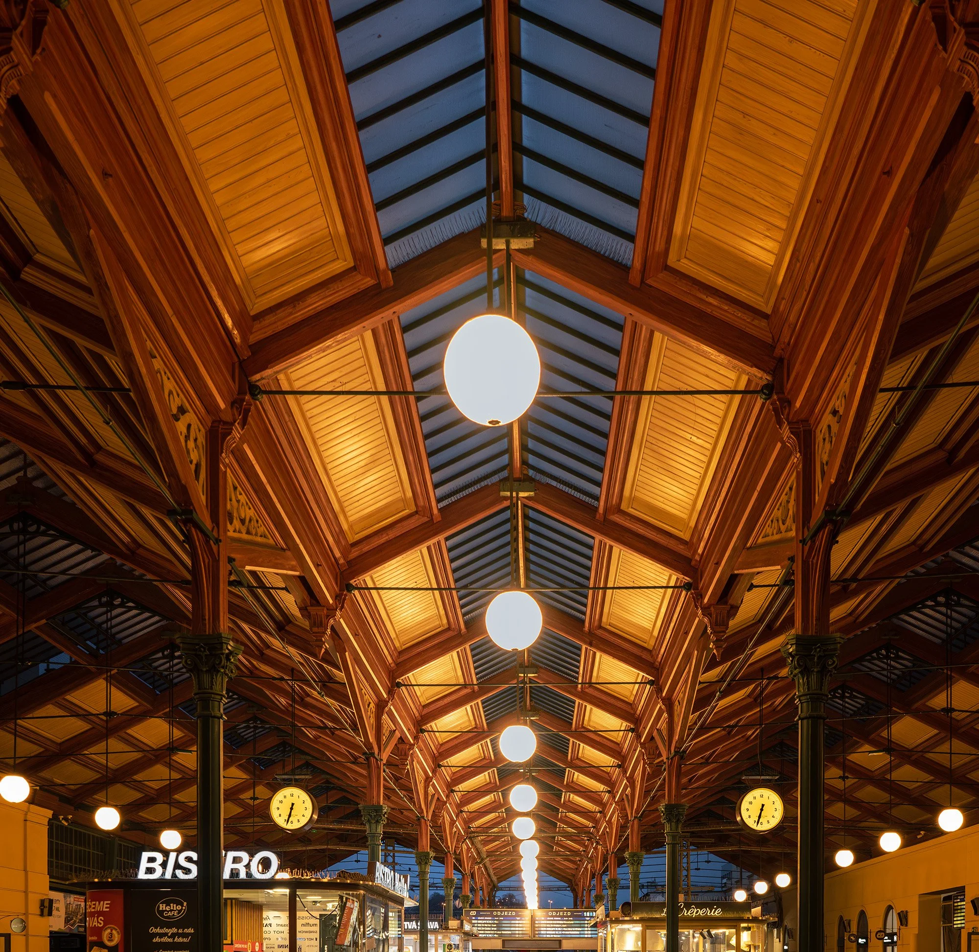 Tschechien_Prag_BahnhofV1_BOLLMANN-BF_web.jpg