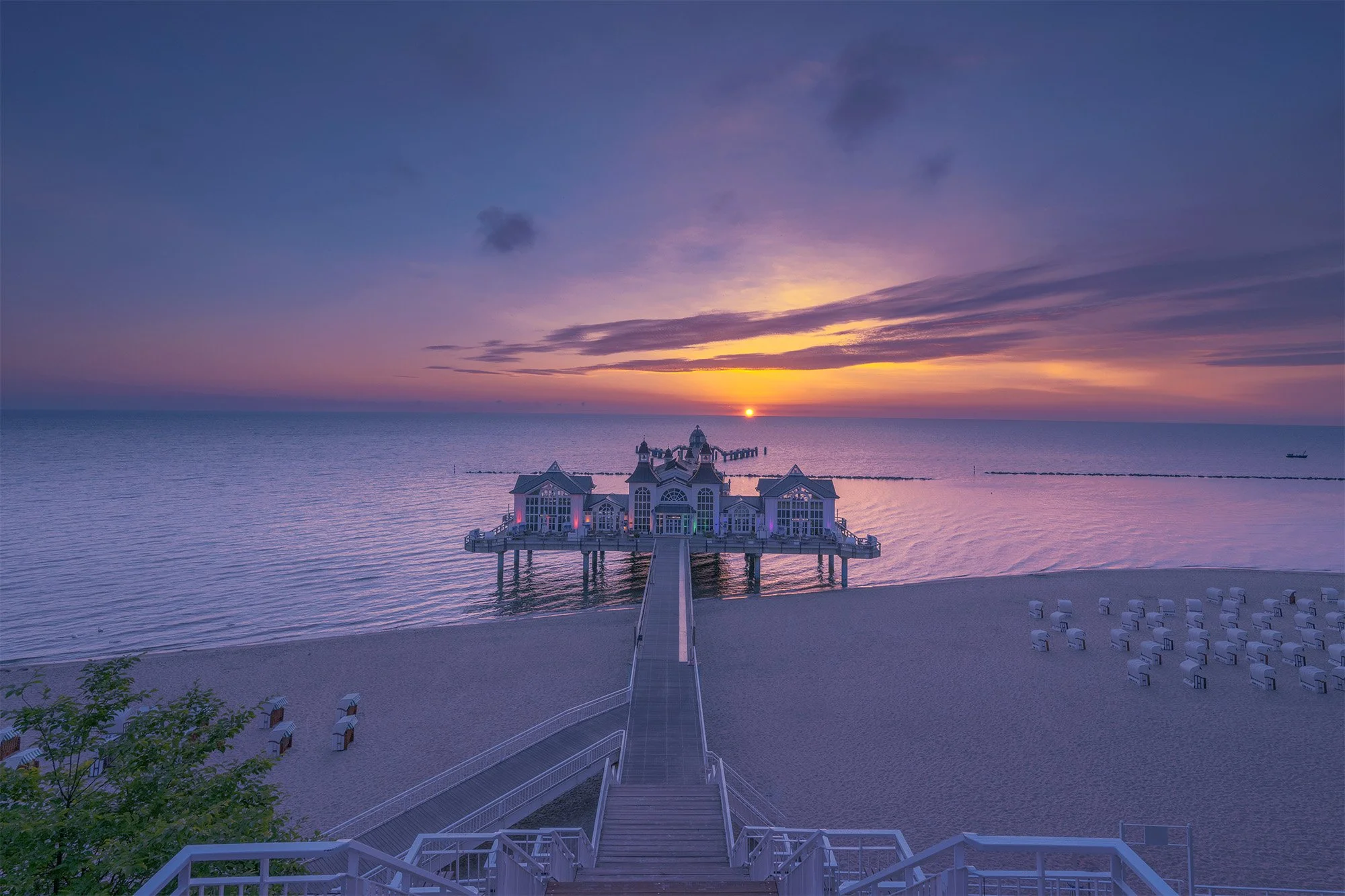 MV_Ruegen_Seebruecke_Sellin_sunrise2_web.jpg
