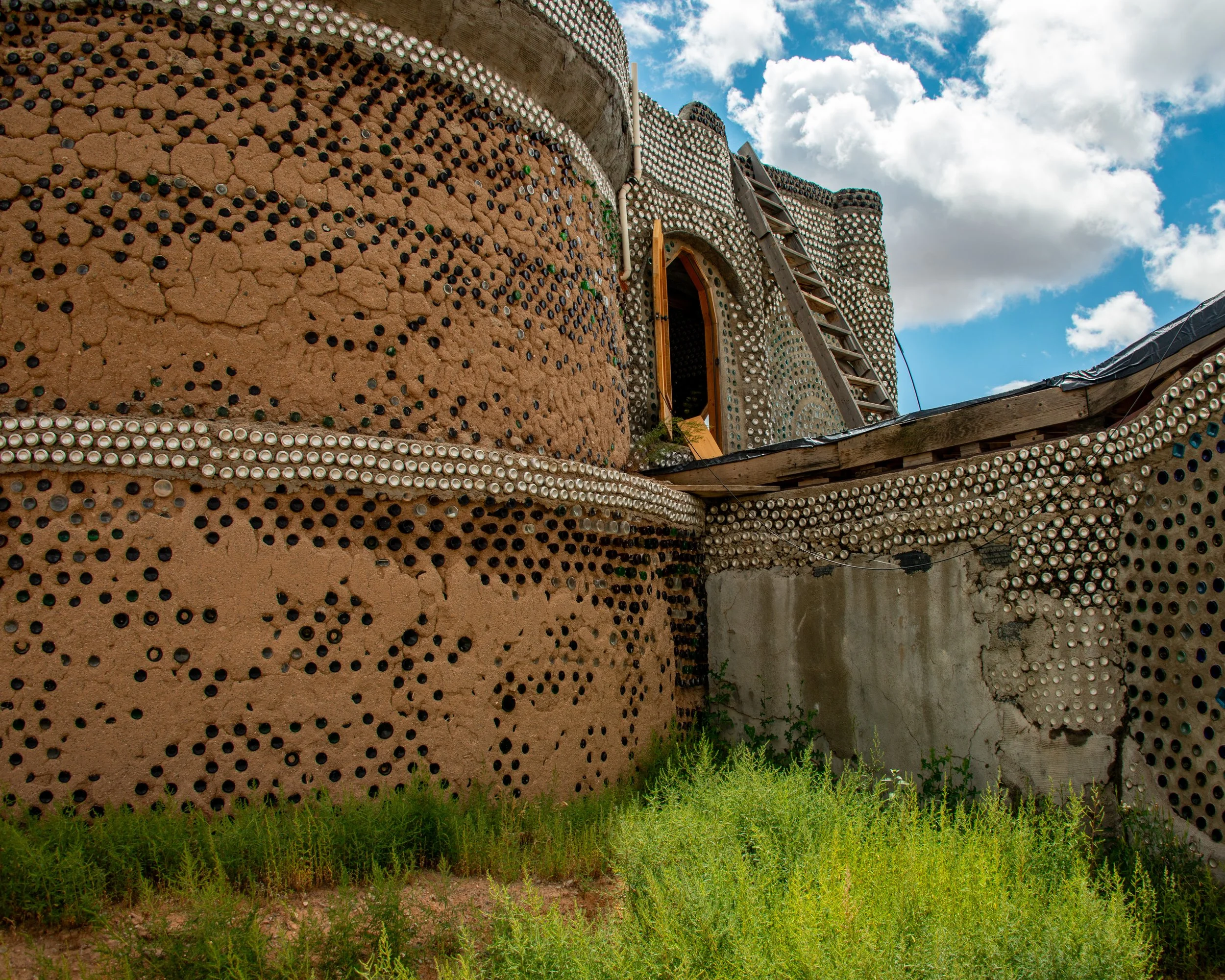 Earthships-111.jpg