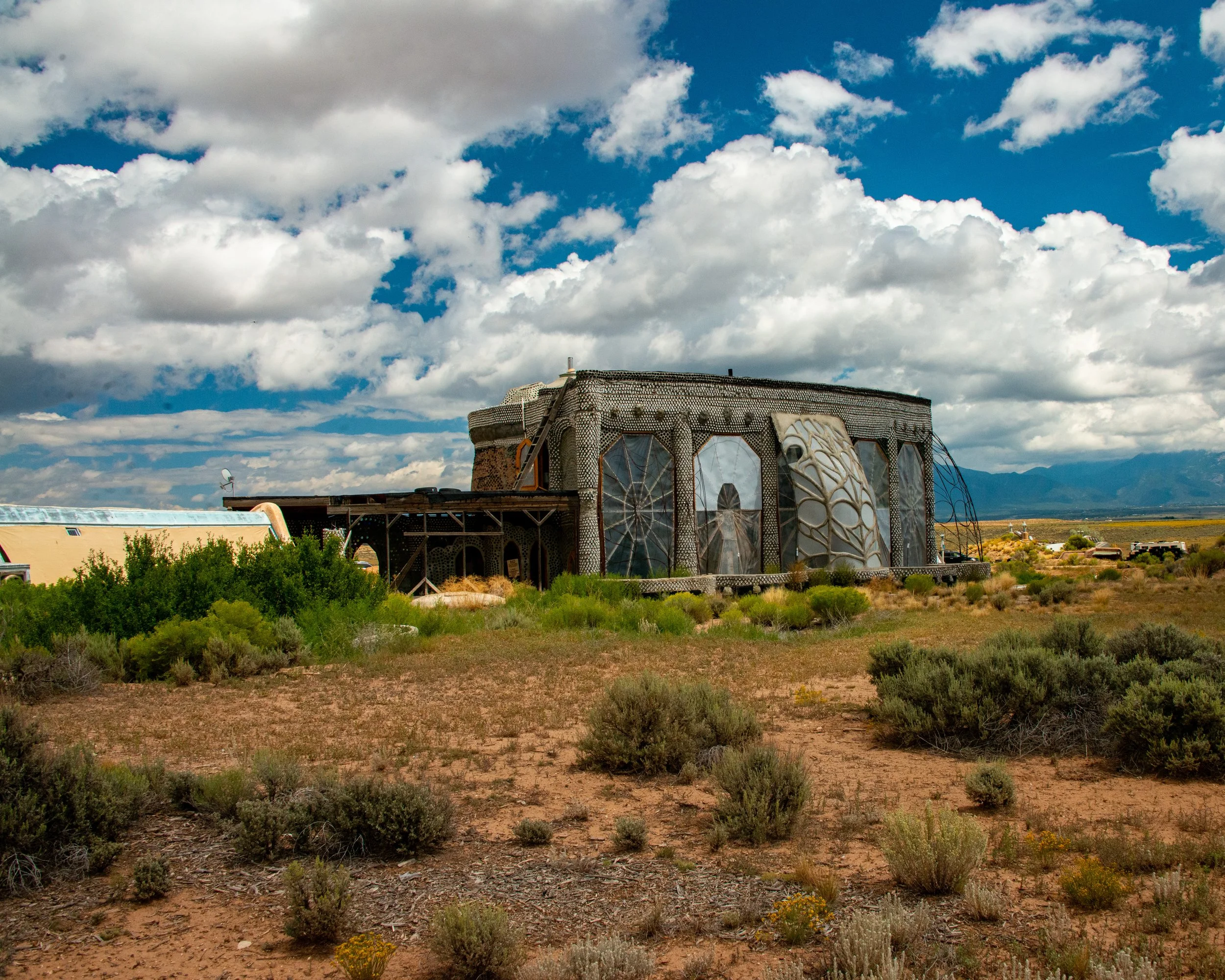 Earthships-60.jpg