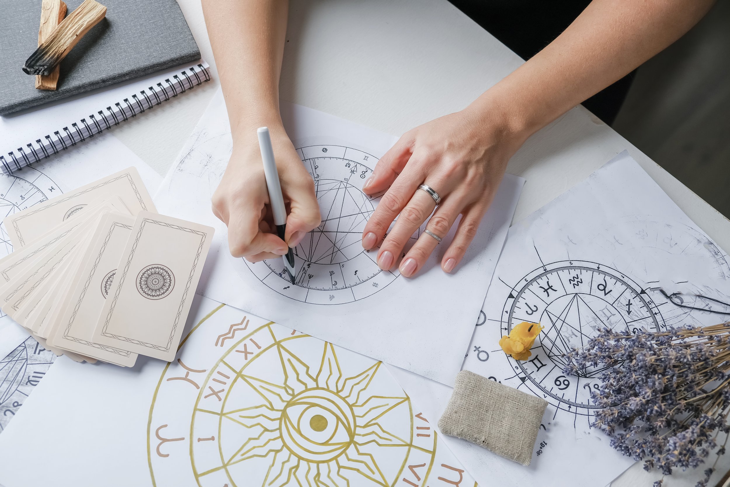 astrology-astrologer-calculates-natal-chart-and-m-2023-11-27-05-09-13-utc.jpg