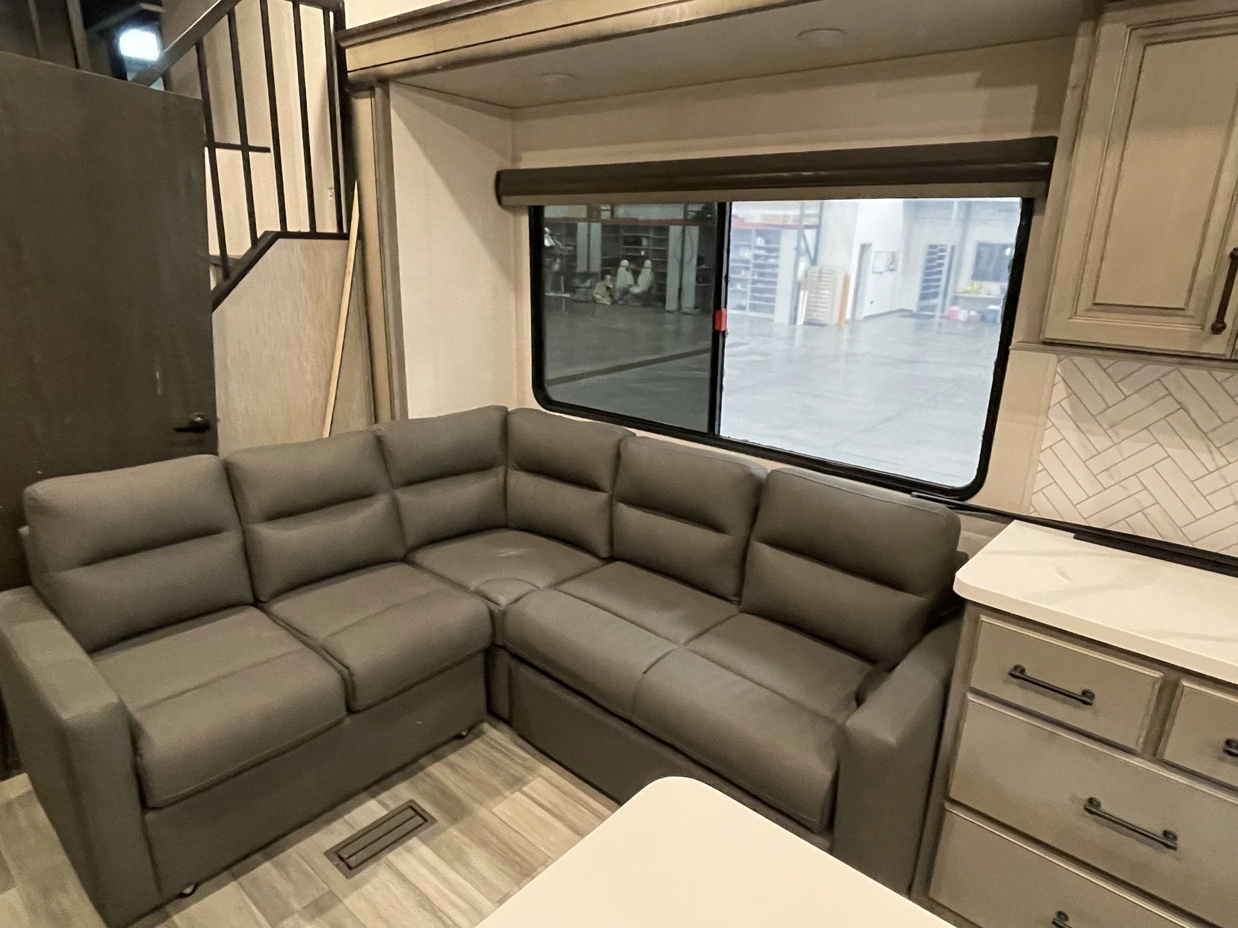 2024 Keystone Residence 40CLDL Destination Trailer