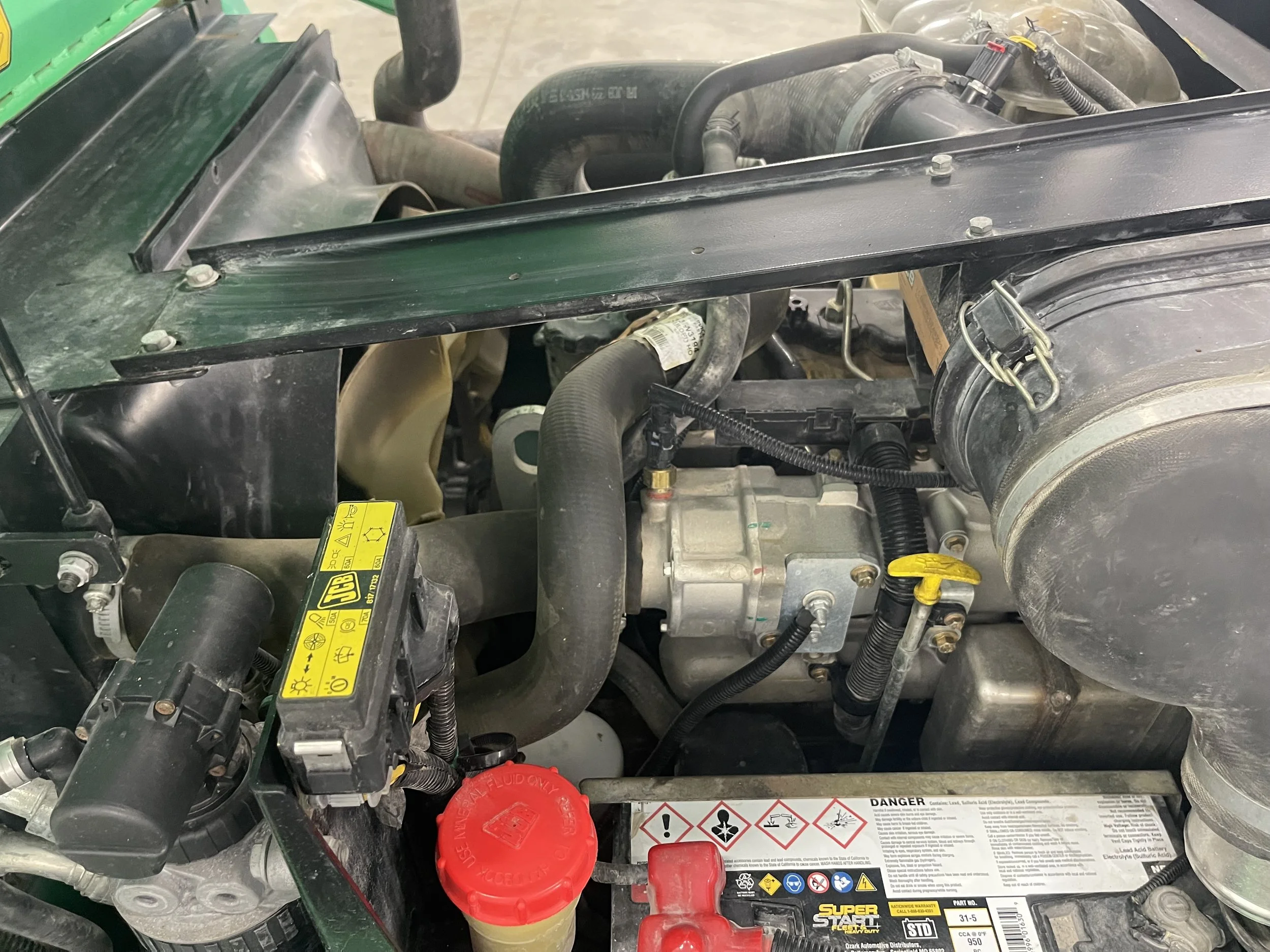 2016 JCB 940 Forklift 8000lb For Sale