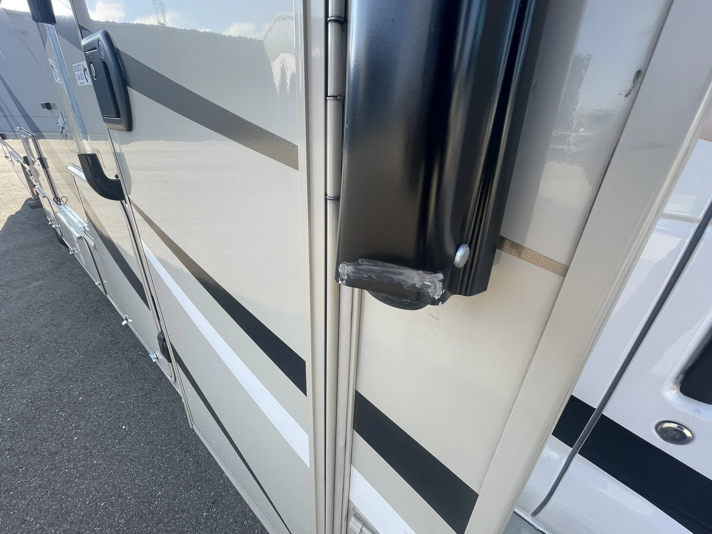 2019 Coachmen Leprechaun 311FS