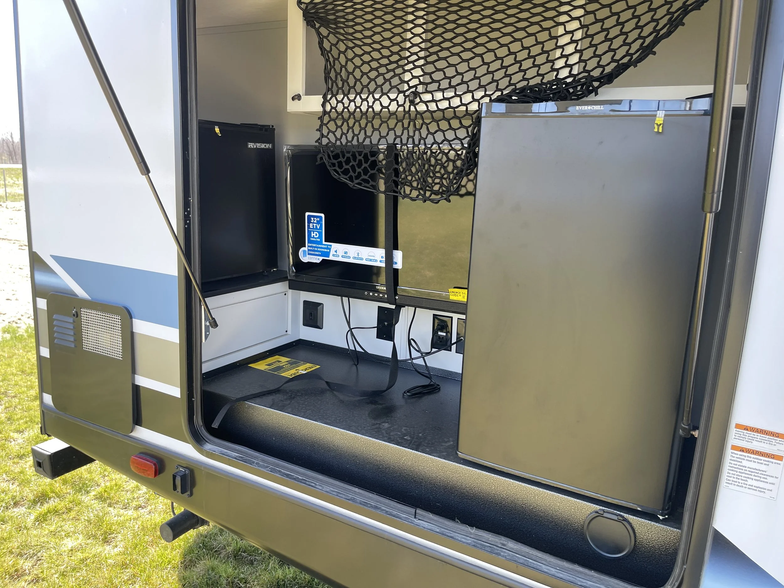 2022 Forest River Vibe 29BH For Sale