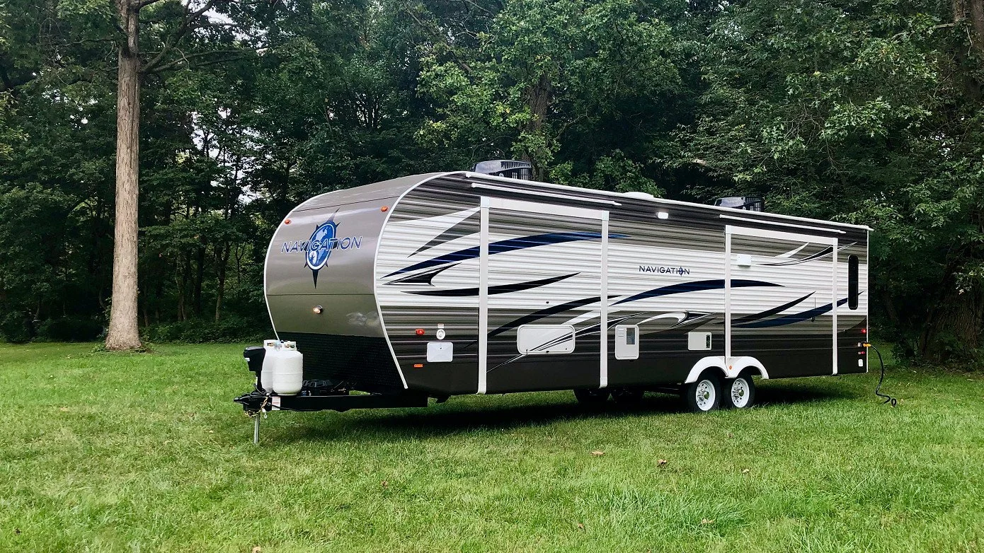 2022 Navigation 322 RLTS Front left