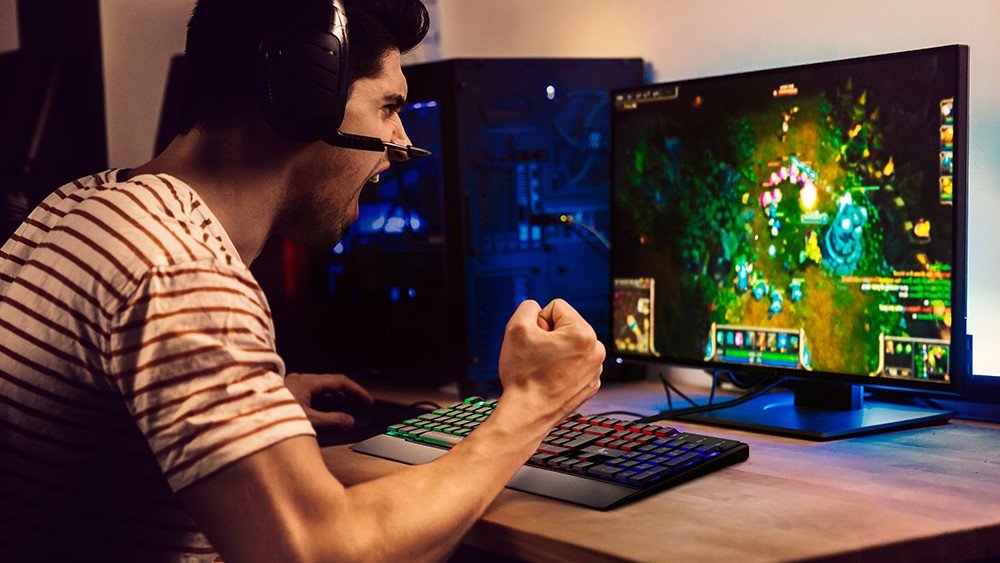 Why Online Gaming Is Getting More Famous 