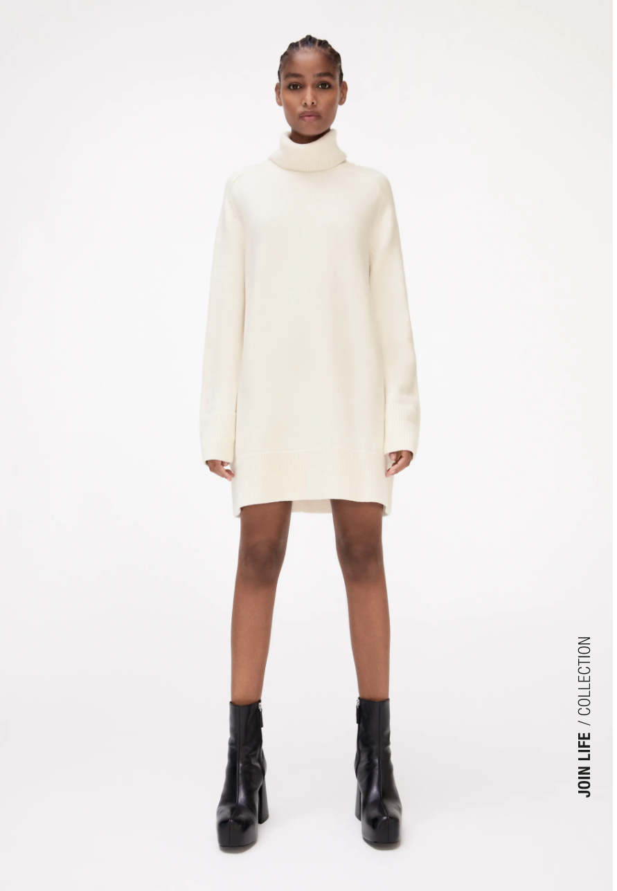 HIGH COLLAR KNIT DRESS