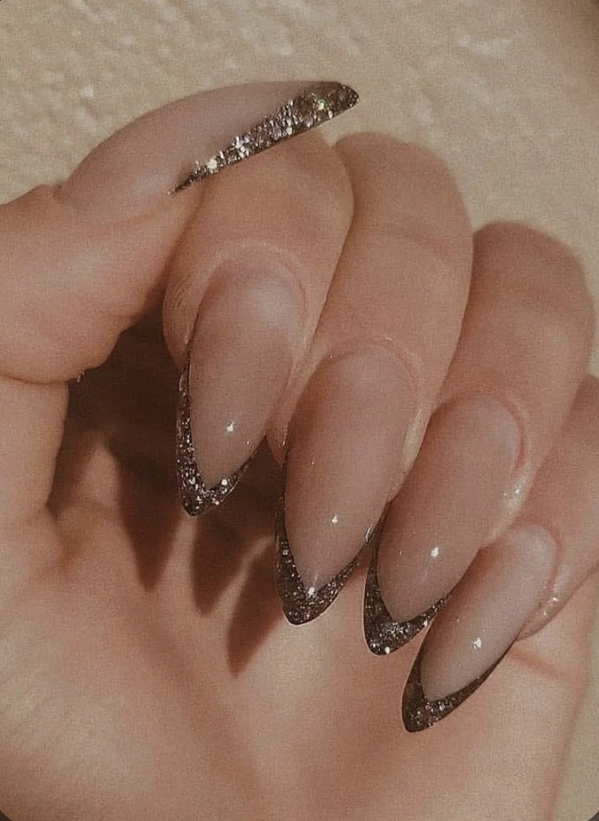 Minimalistic French Tips