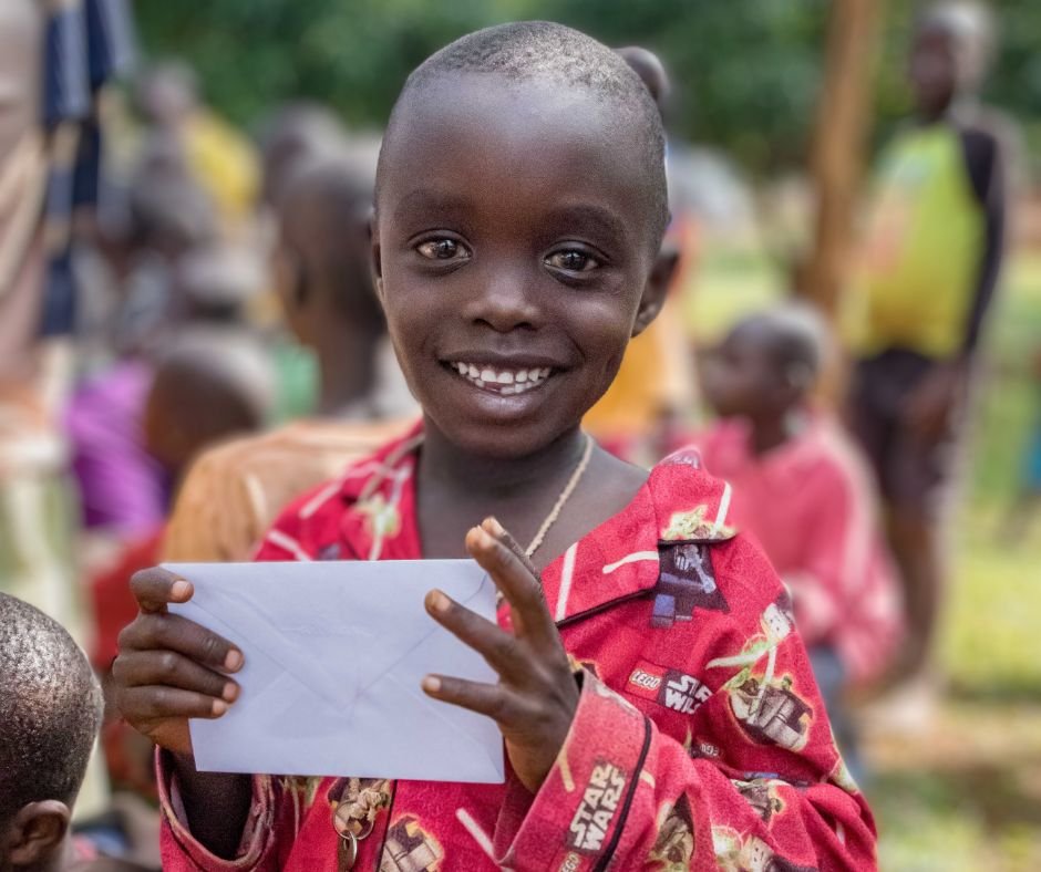 📬 Get involved! Volunteer to write letters.
Sometimes the simplest things mean the most. Our volunteers make sure every child at VOH has a letter on mail days. You can send encouragement, Scripture, or kind words to a child at VOH. Your note mean mo