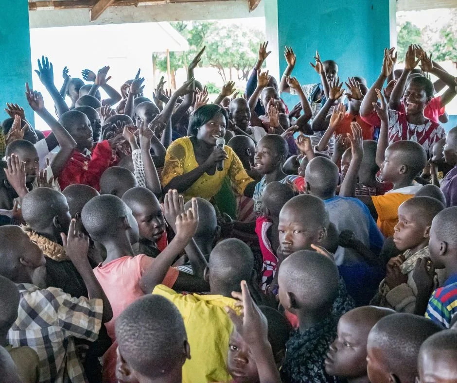 Did you know your support for 
VOH provides for nearly 600 children in our two 
Villages, another 175 in off-campus programs 
(like university) and hundreds more through 
outreach? And that doesn't include the 
hundreds indirectly impacted. 📈 
Each 