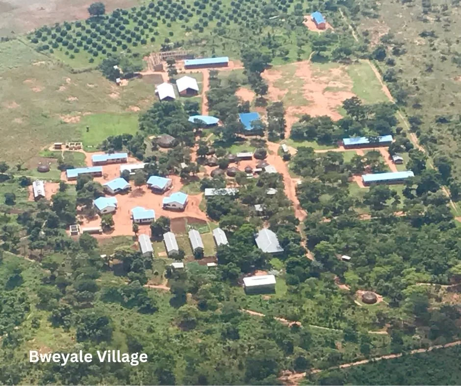 One of the big differences between 
school in Uganda and in the US is the school year. 
In Uganda, our school year starts in February so 
children have just moved to the next grade. 

For last year's 7th graders, they not only moved to 
another grade