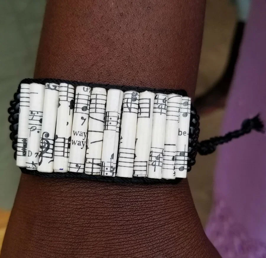🎶 Looking for a gift for a music 
lover? These wraps and earrings are made from 
sheet music! And they're made by our Tabitha 
Artisans so sales go to support that program and 
help provide for VOH orphans.
👉 Shop at the link in our bio