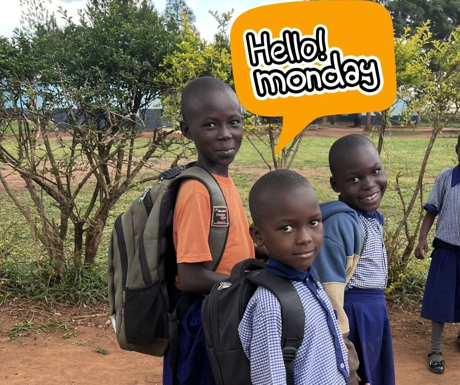 Hello Monday! Hope you have a great start to your week!!