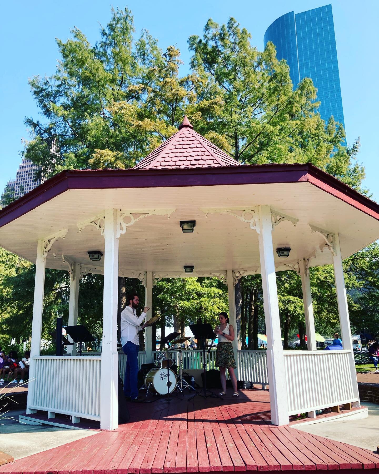 We are having a blast at the Bayou City Art Festival! If you missed us today, we are back here again tomorrow at 2:00pm at Sam Houston Park in the gazebo. 
.
.
#music #classicalmusic #classical