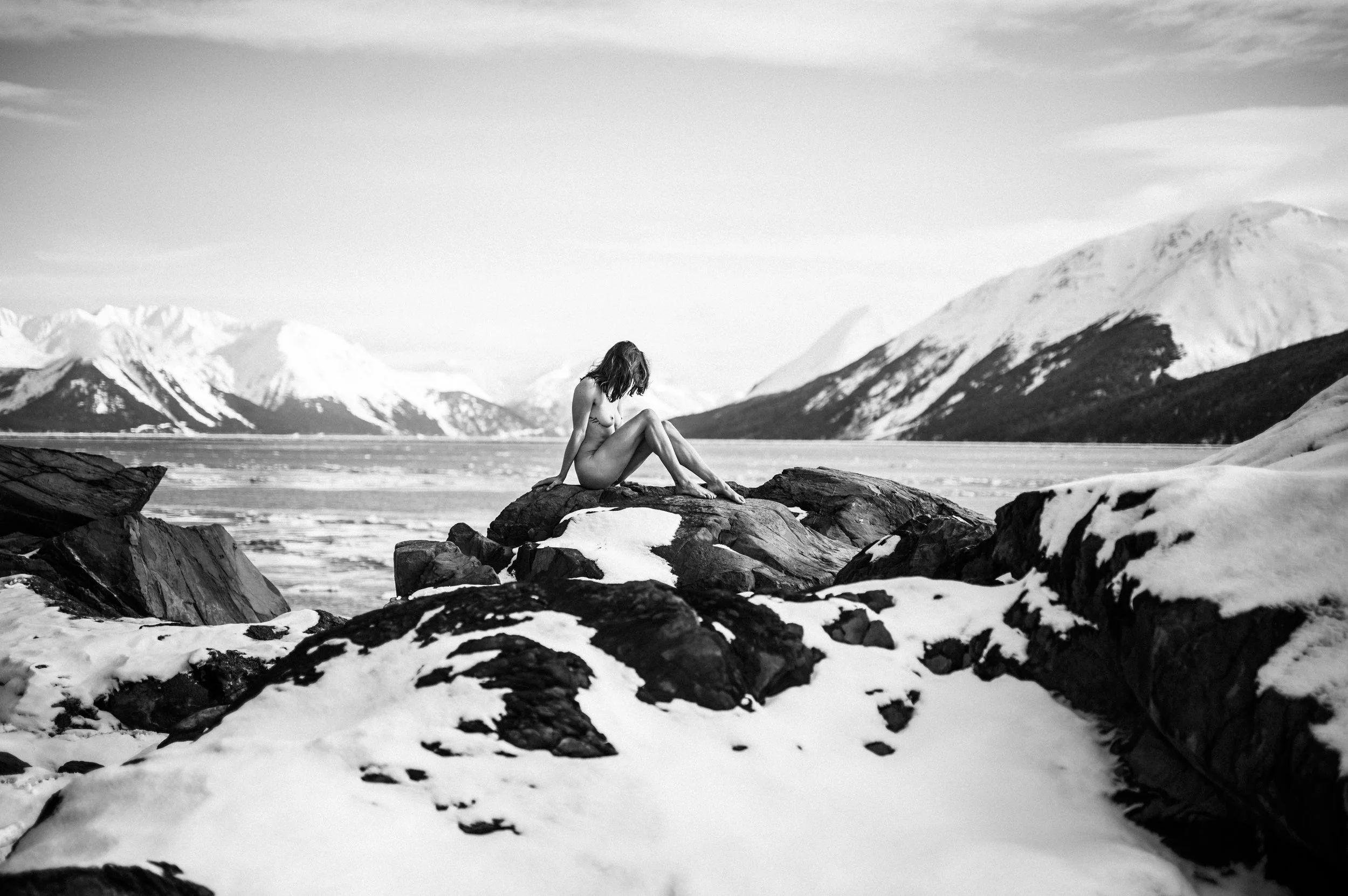 zealous stills outdoor boudoir photographer alaska