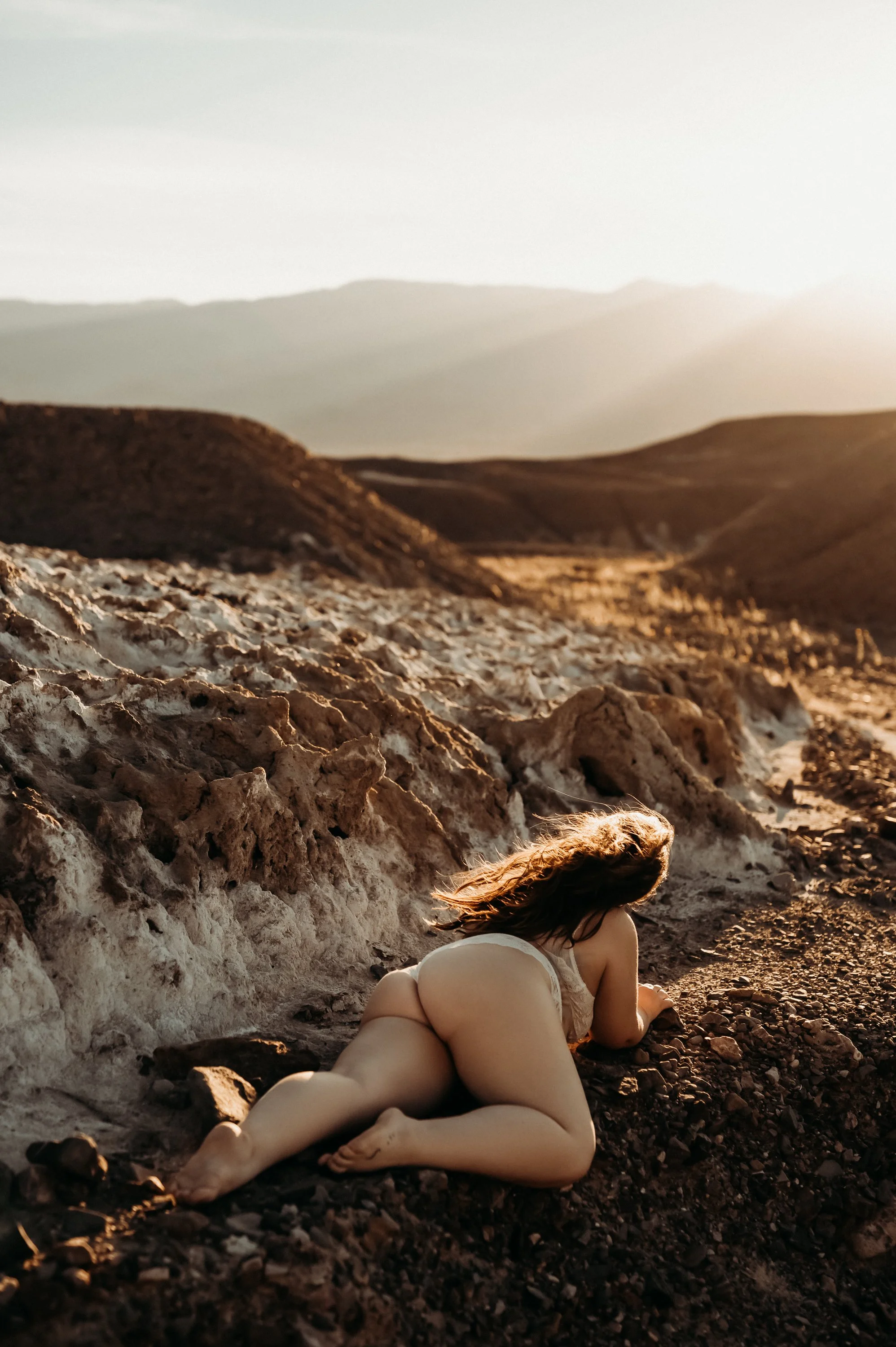 death valley california outdoor boudoir photography zealous stills