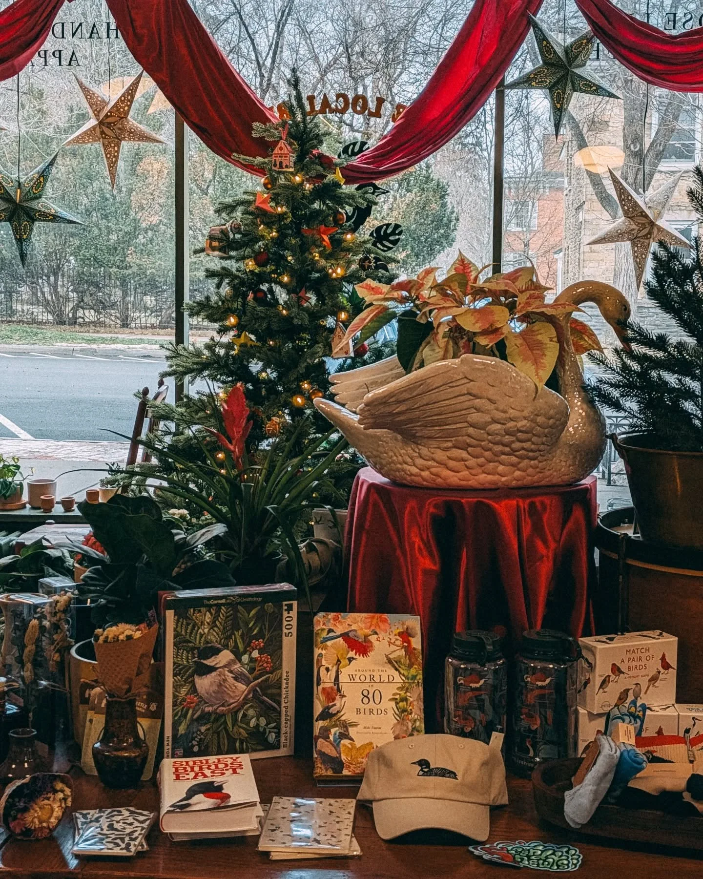 Merry Christmas Eve ❤️ We will be open until 3pm today for any last minute shopping! 🎁🦢

We will be closed 12/25 for Christmas and will be back open 12/26 with our winter hours, 10am-5pm.