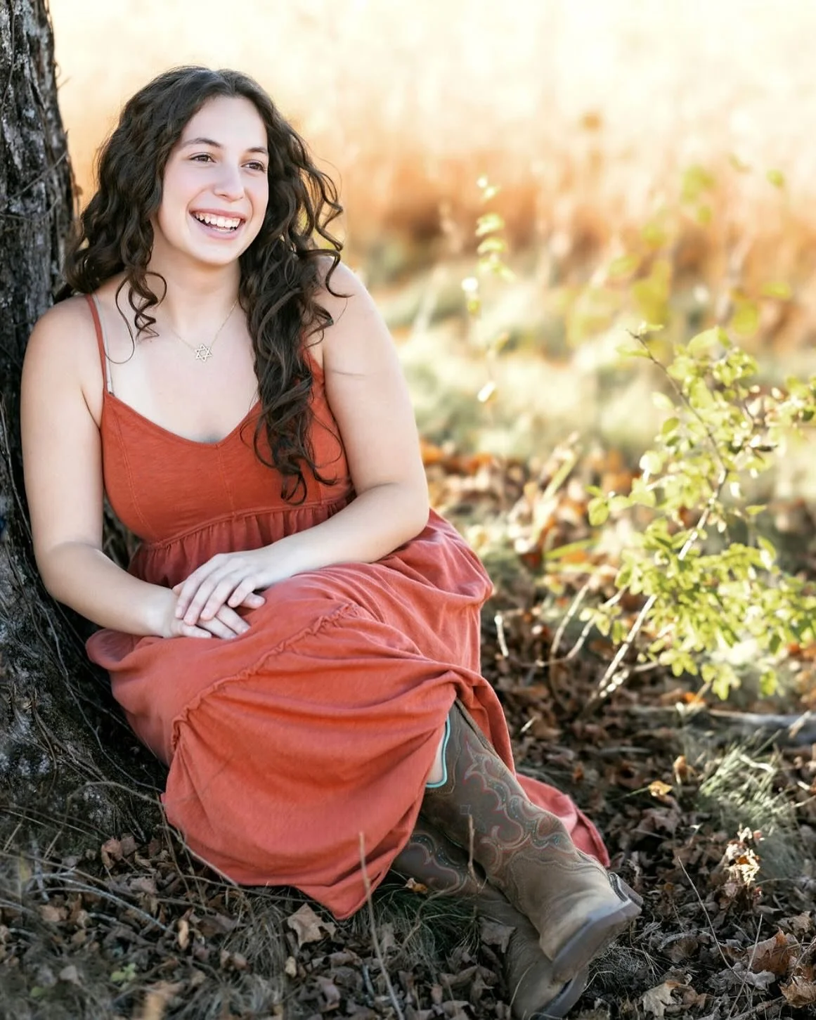 No words for how amazing this human is. That&rsquo;s what pictures are for. Thanks for playing with me @hannah__sussman. Capturing your senior photos was so much fun!!!