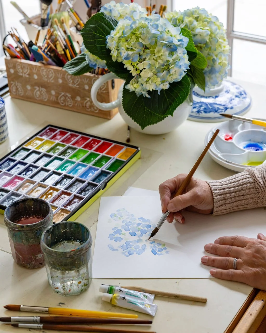 fairfield-county-ct-designer-branding-watercolor-hydrangea-studio-detail.jpg
