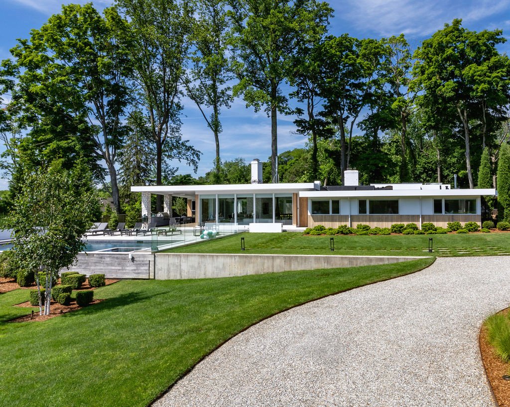 Architectural photography documenting the relationship between modern residential design, landscaping and outdoor living in Connecticut.