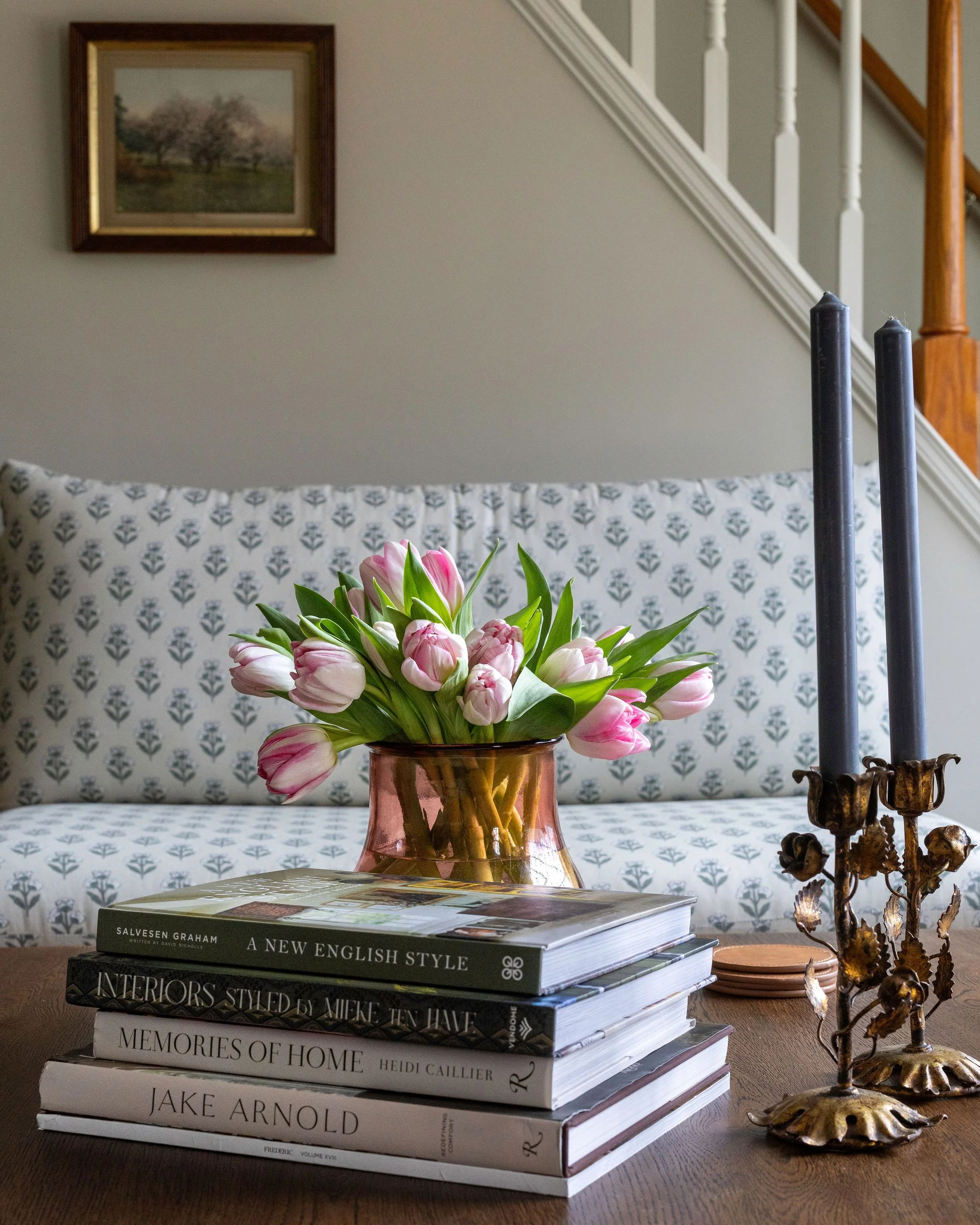 coffee-table-books-tulips-styling-interior-design-photography-connecticut.jpg