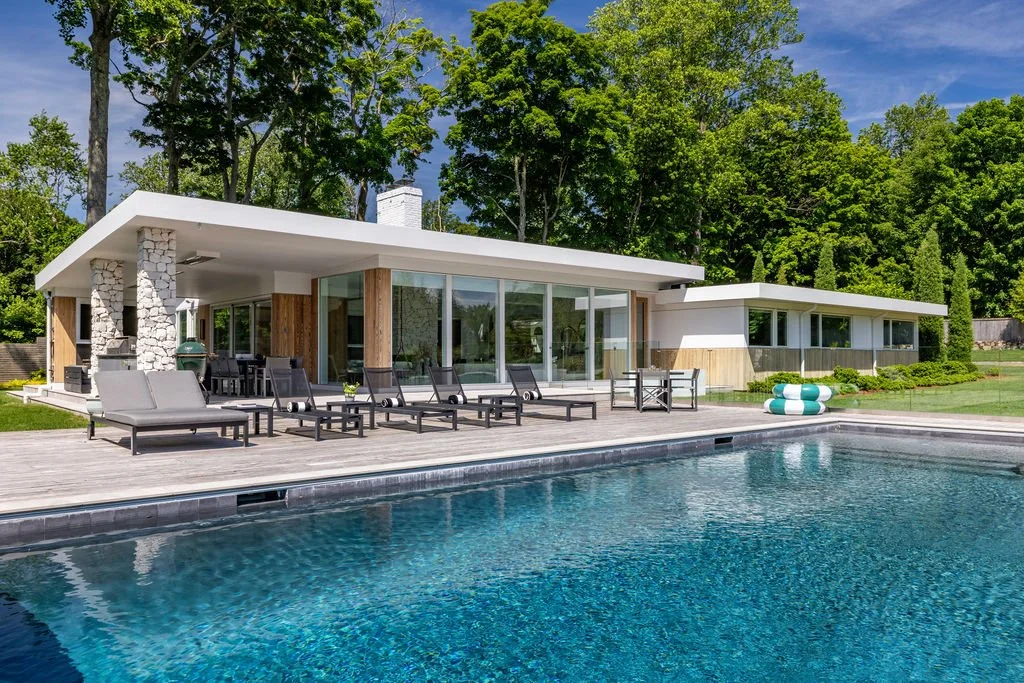 Modern residential architecture photographed for architects, builders and design-build firms in Fairfield County and Litchfield County, Connecticut.