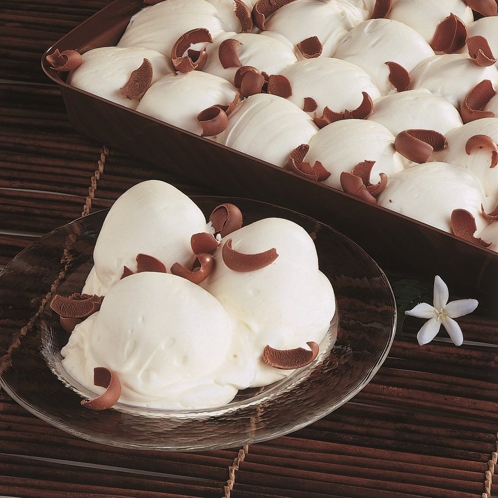 Profiteroles+White+-+Item+Code+1560%2C+2708+-+Low+res.jpg