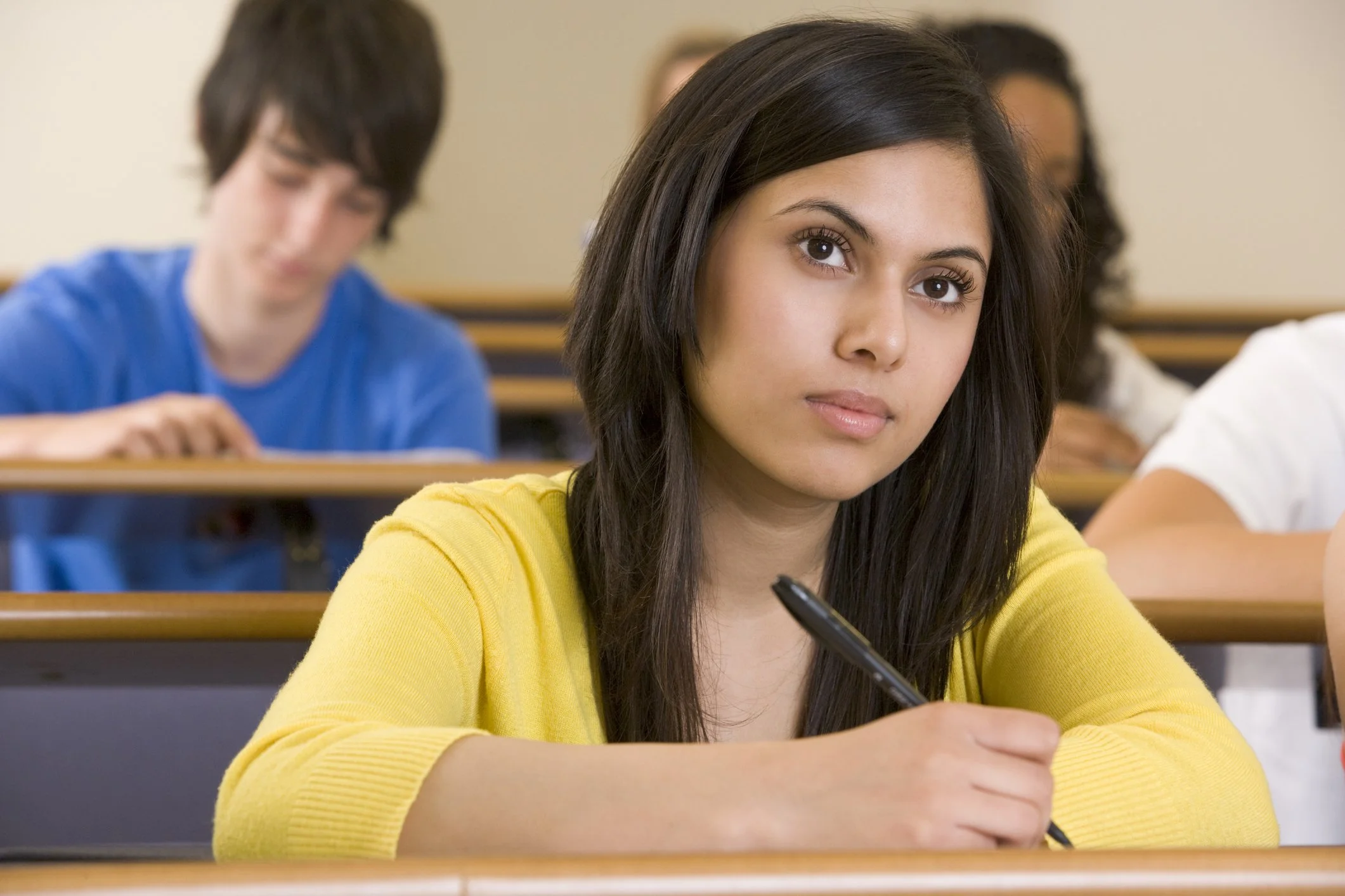 Why University Lectures Can Feel so Exhausting with ADHD (Especially When You’re Studying Abroad)