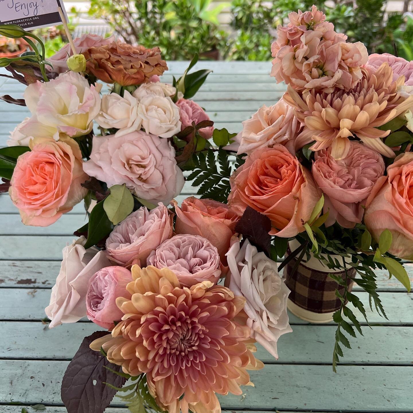 This lush collection was repurposed and delivered to our local post acute care and skilled nursing facilities !🍁We loved transforming these elegant and colorful florals into 70 arrangements for patients to enjoy. (And they smell as good as they look
