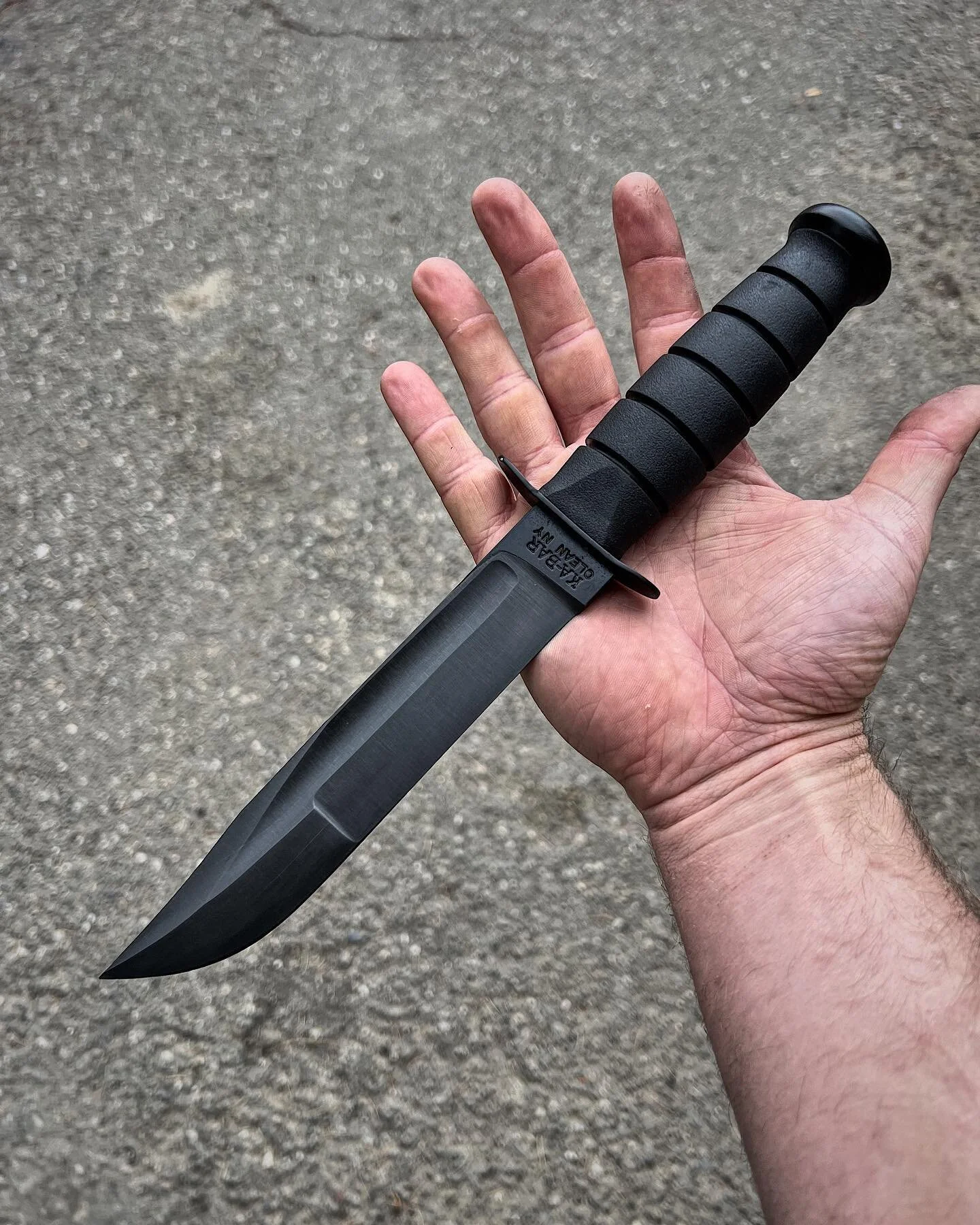 Wanted to try a compound grind with the radius platen before I ruin a CPM 15V blank without even trying it first. I may still ruin a piece of 15V but at least I have an idea how it works now 😂 #knife #knifemaking #kabar #knifemods #knifeporn #knifes