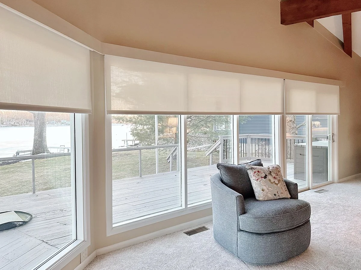 Motorized Screened Roller Shades