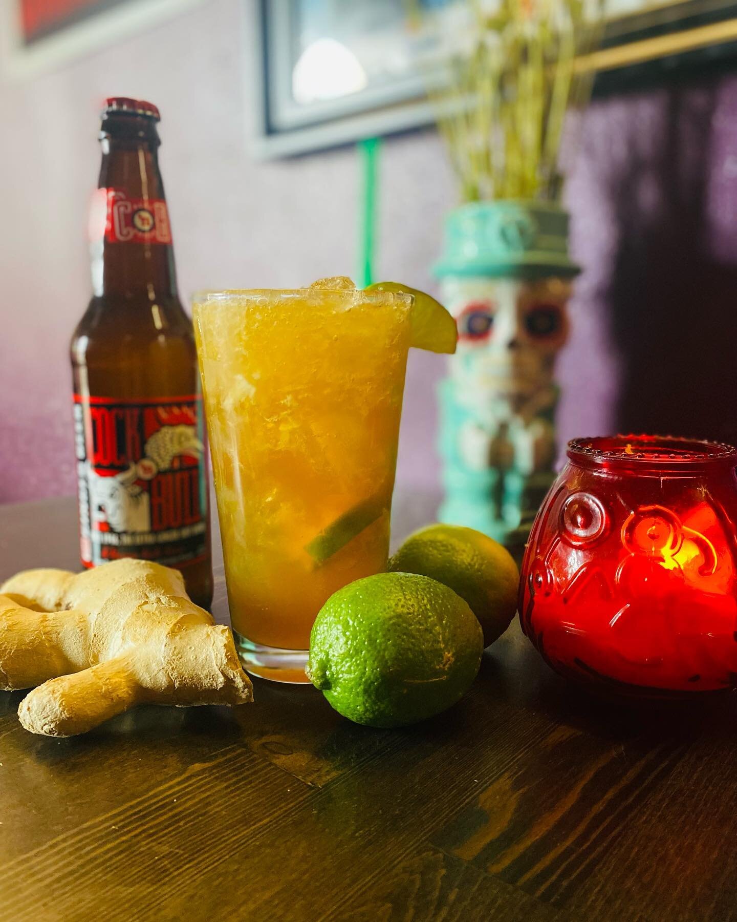NiteOwl&rsquo;s Dark &amp; Stormy! Gosling&rsquo;s dark Rum, lots of fresh muddled limes, topped with cock&rsquo;n bull ginger beer. A perfect spring concoction! 🦉
.
.
737 Main St. Unit F. (8th &amp; Main) 
Open Tue-Thurs 5pm to LastCall &amp; Fri-S